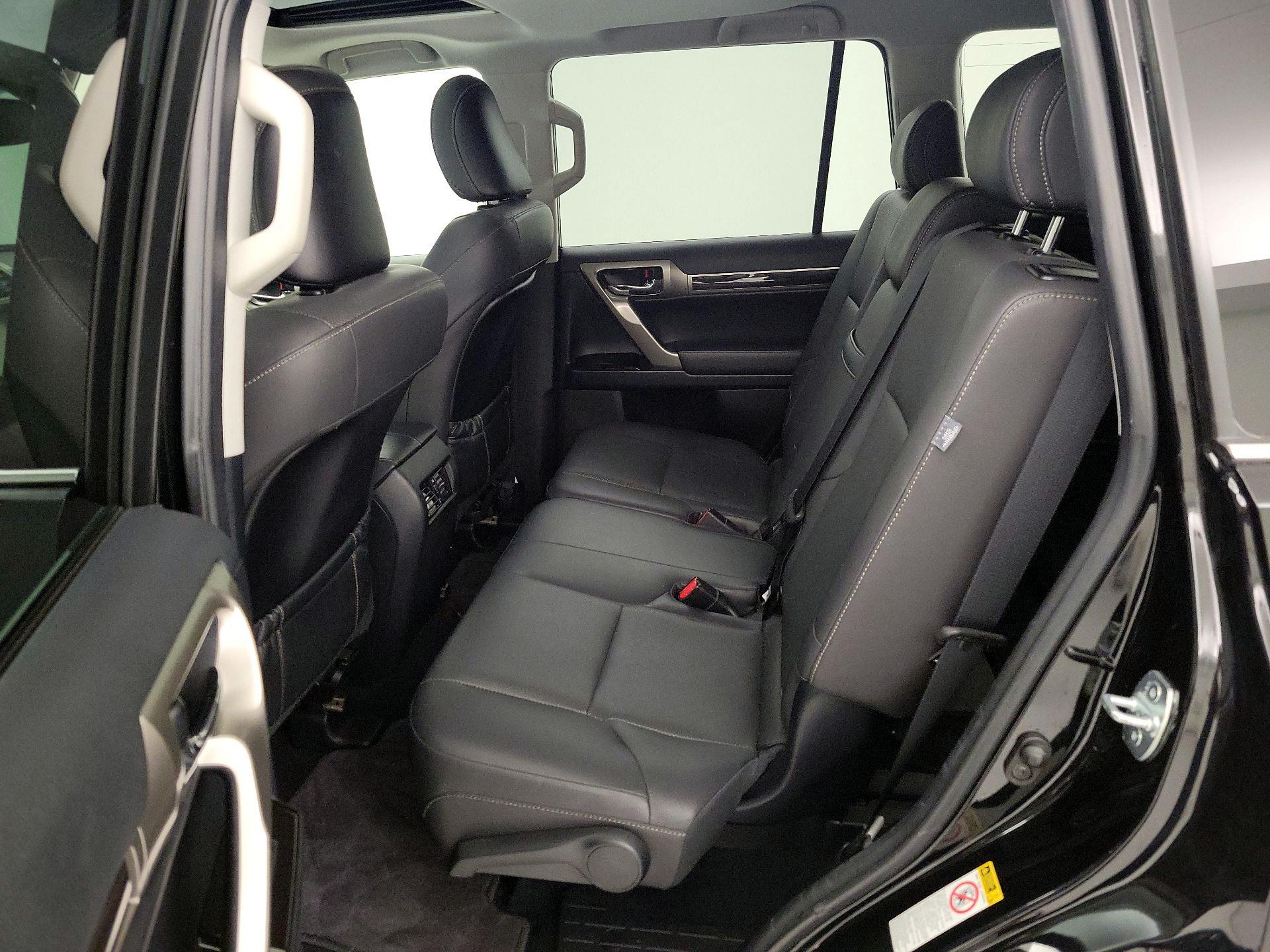 Thumbnail: 2016 Lexus GX - 20