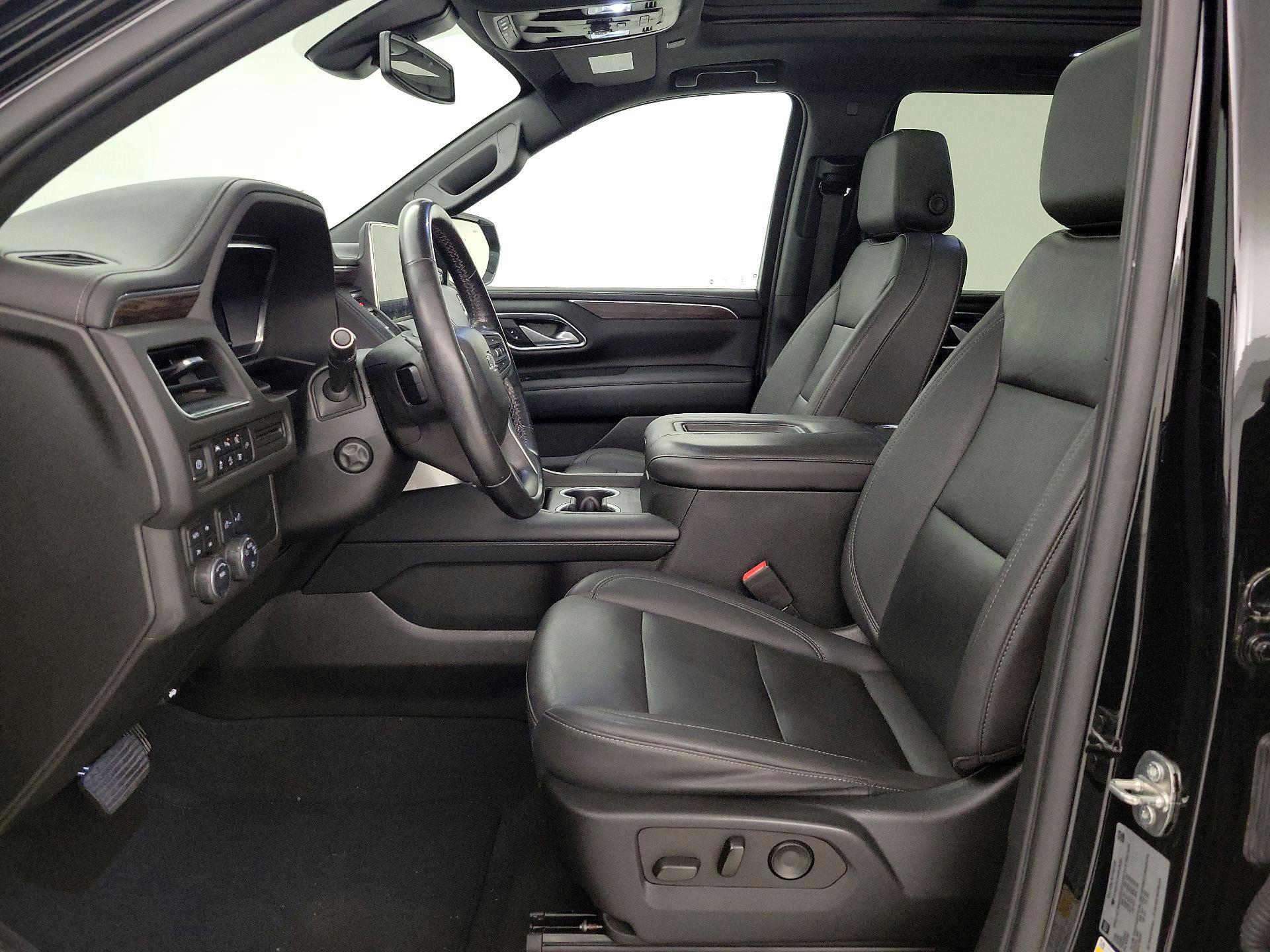 Thumbnail: 2022 Chevrolet Tahoe - 11