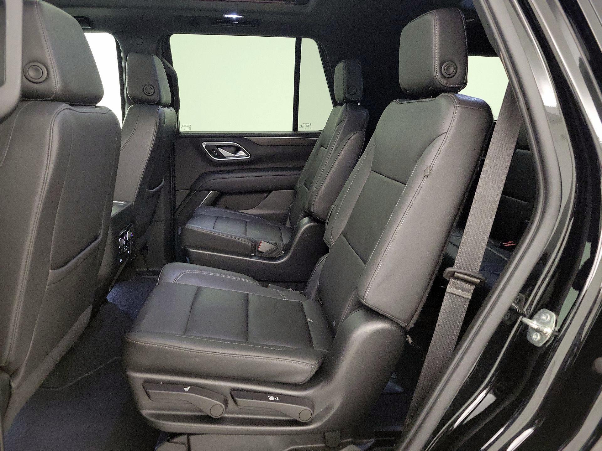 Thumbnail: 2022 Chevrolet Tahoe - 19