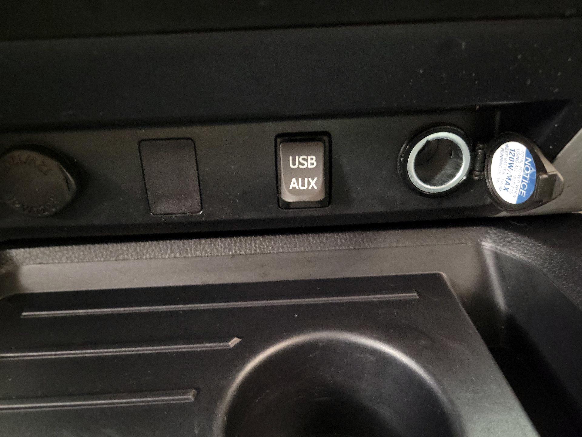 Thumbnail: 2018 Toyota Tundra - 18