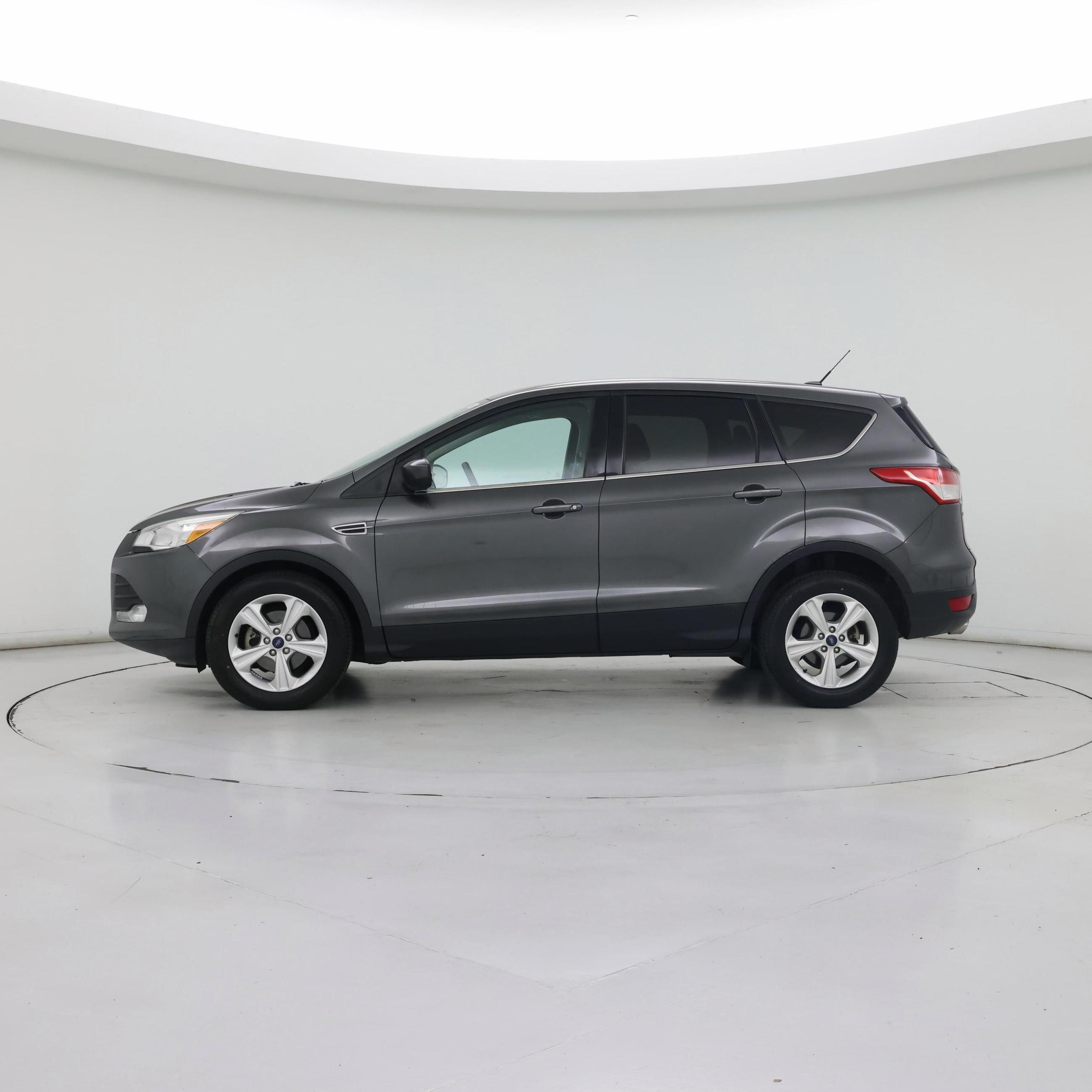 Thumbnail: 2015 Ford Escape - 3