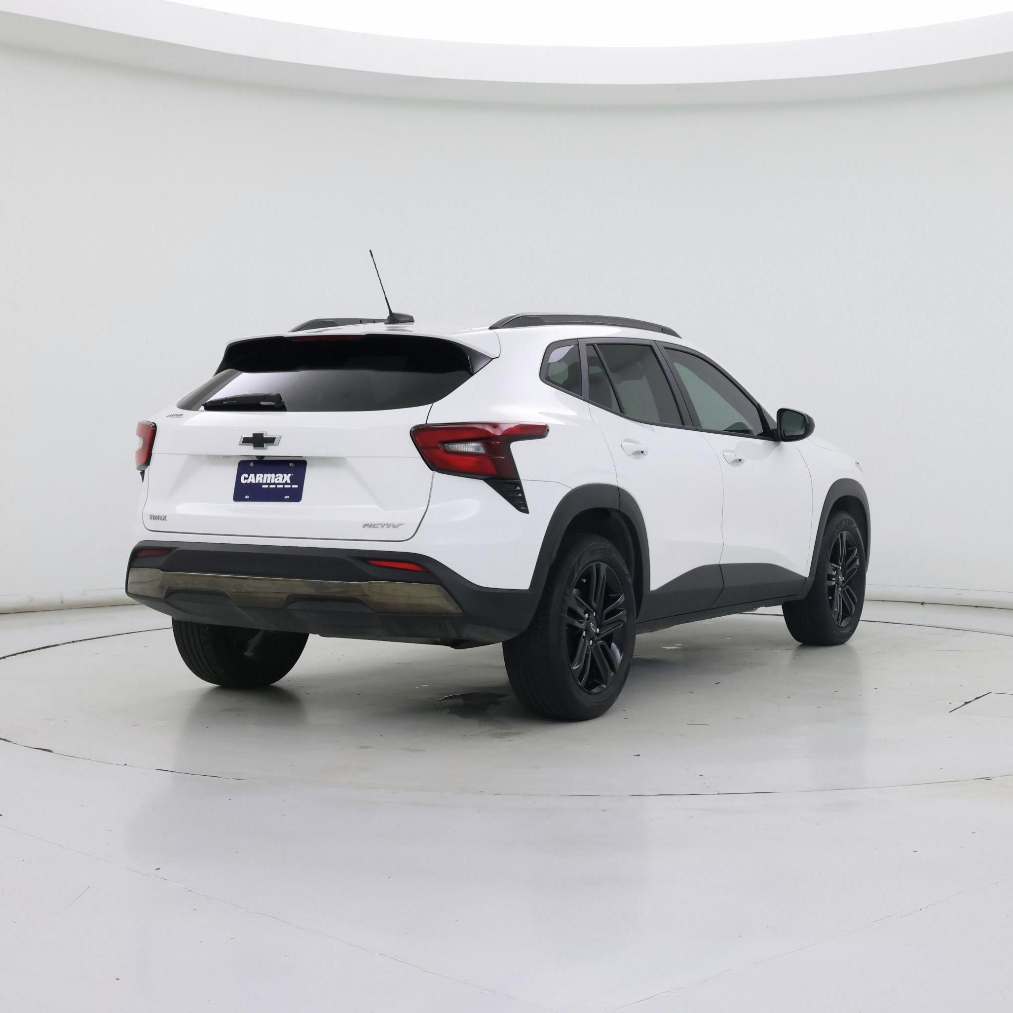 Thumbnail: 2025 Chevrolet Trax - 8