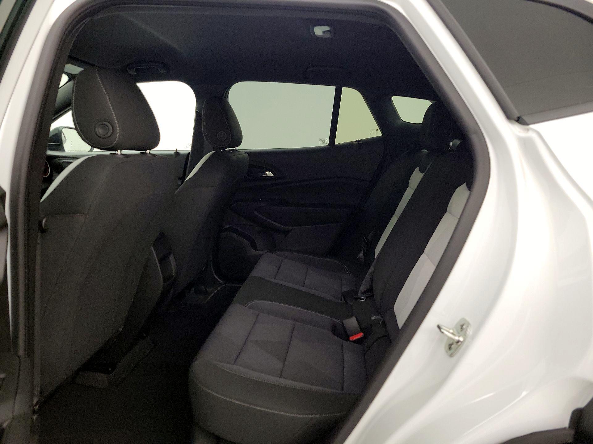 Thumbnail: 2025 Chevrolet Trax - 18