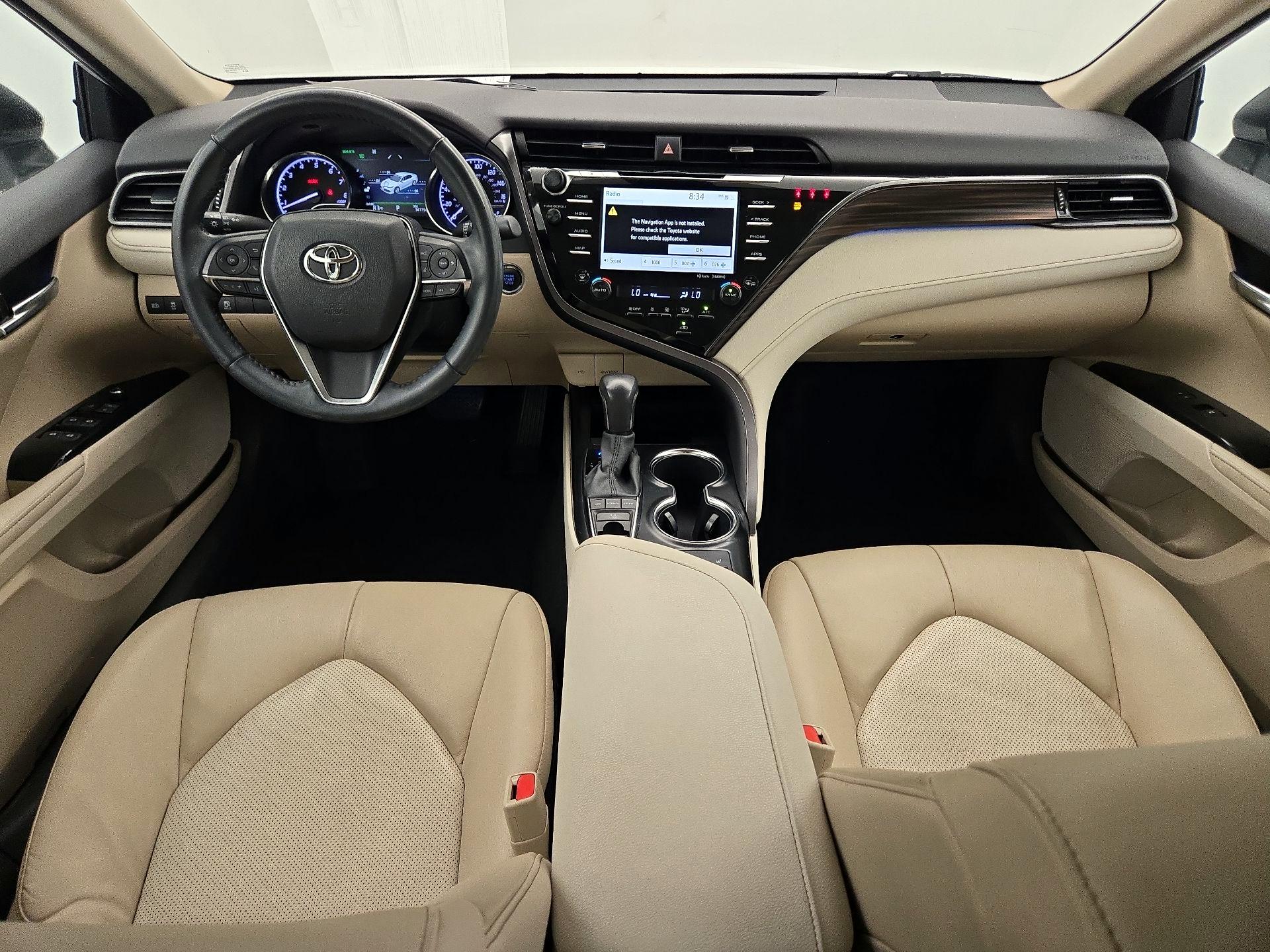 Thumbnail: 2020 Toyota Camry - 9