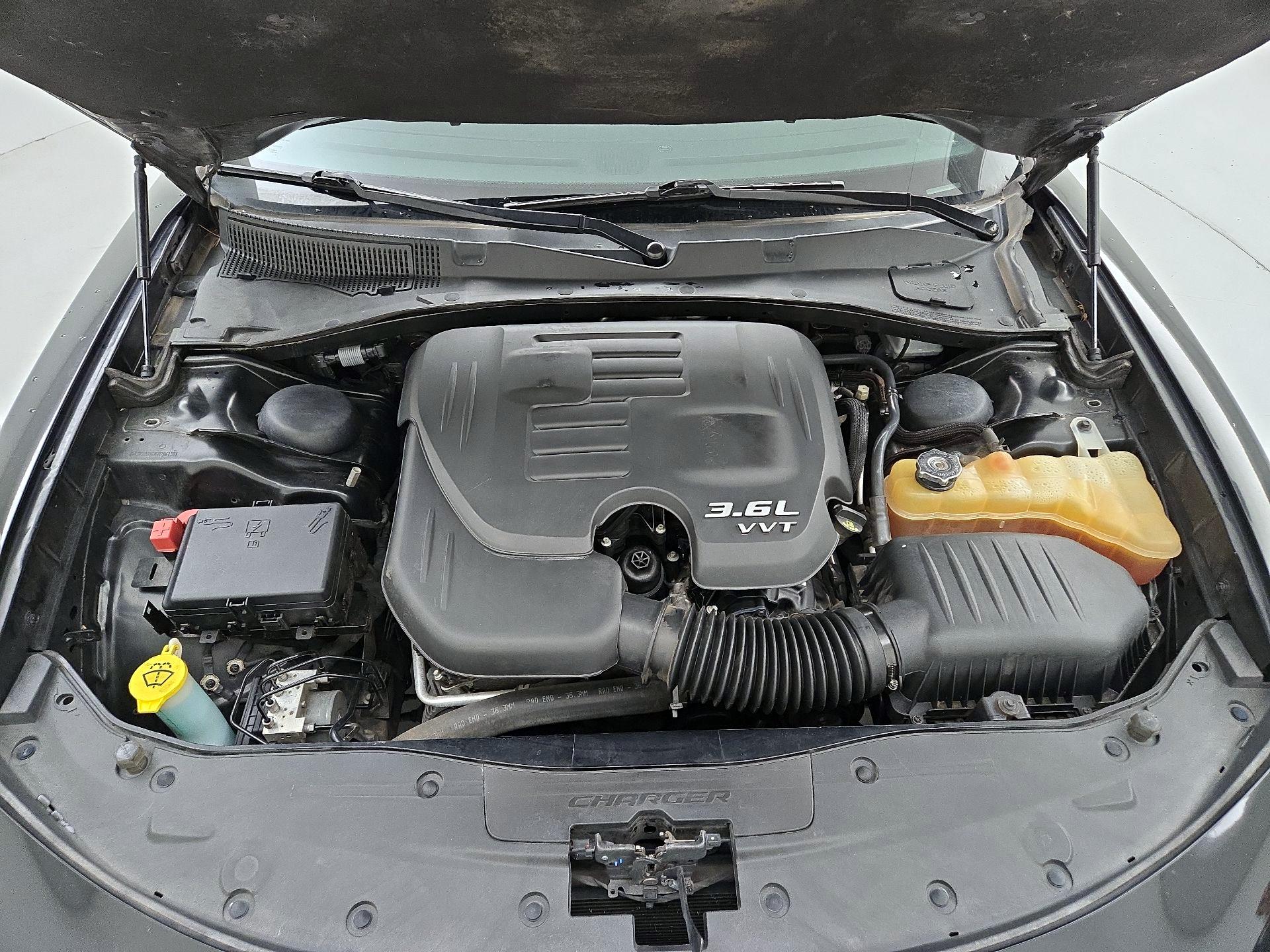 Thumbnail: 2016 Dodge Charger - 20