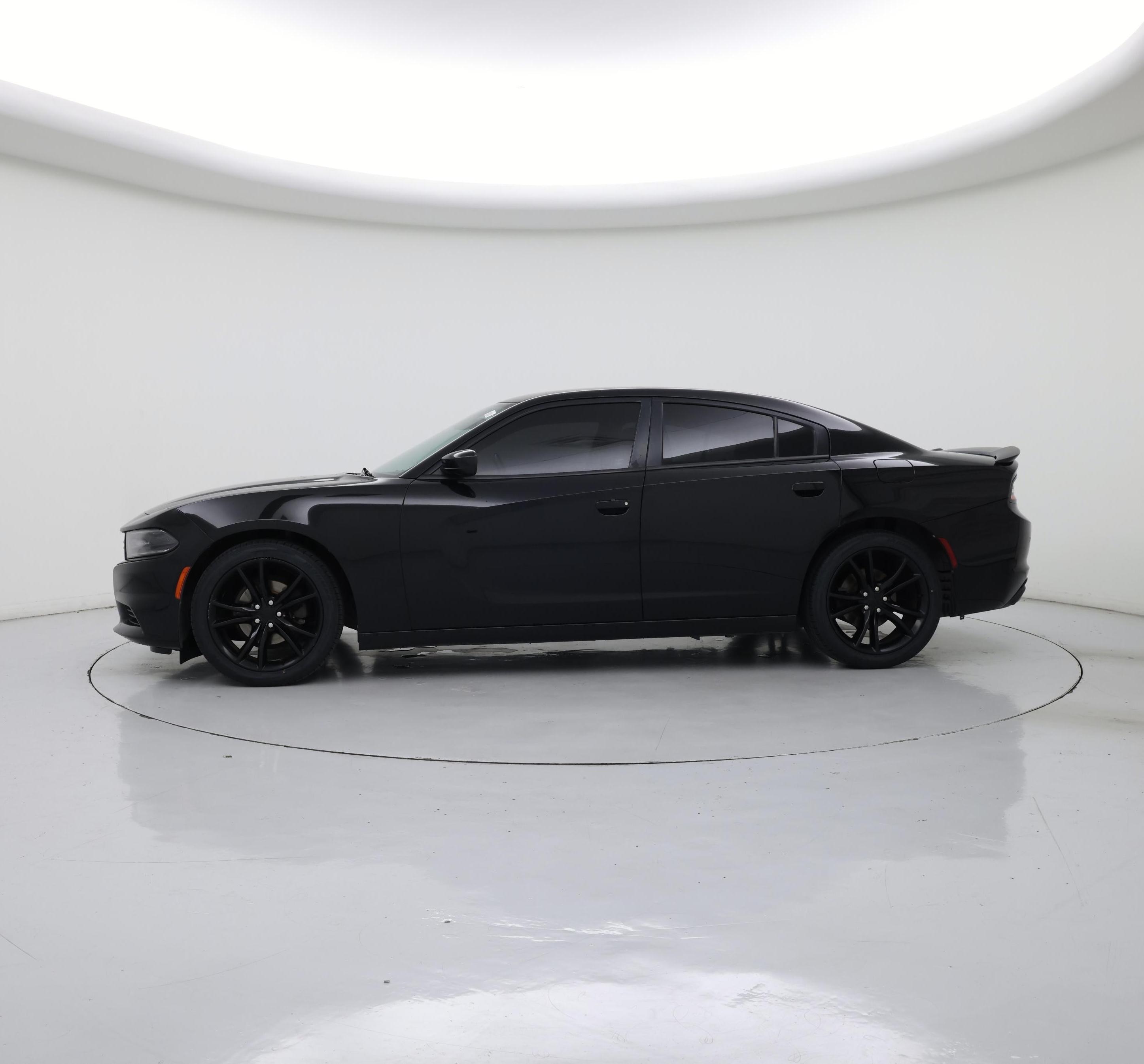 Thumbnail: 2016 Dodge Charger - 3
