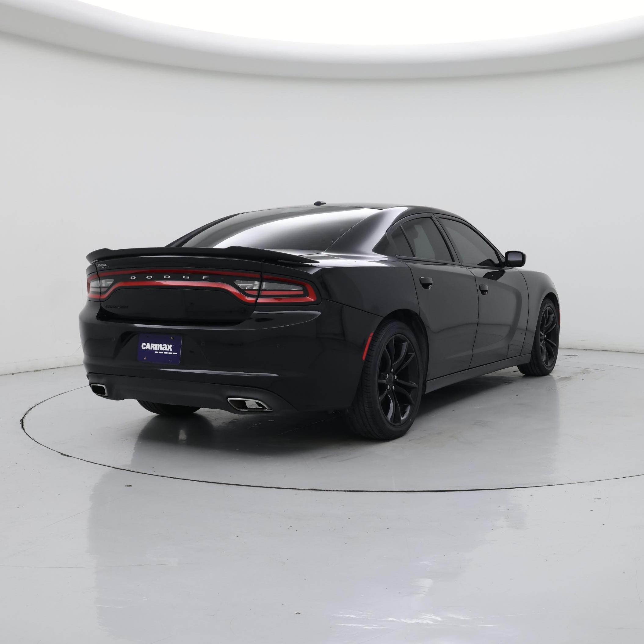 Thumbnail: 2016 Dodge Charger - 8