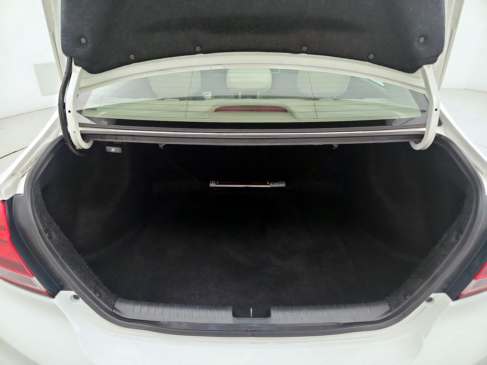 Thumbnail: 2013 Honda Civic - 20
