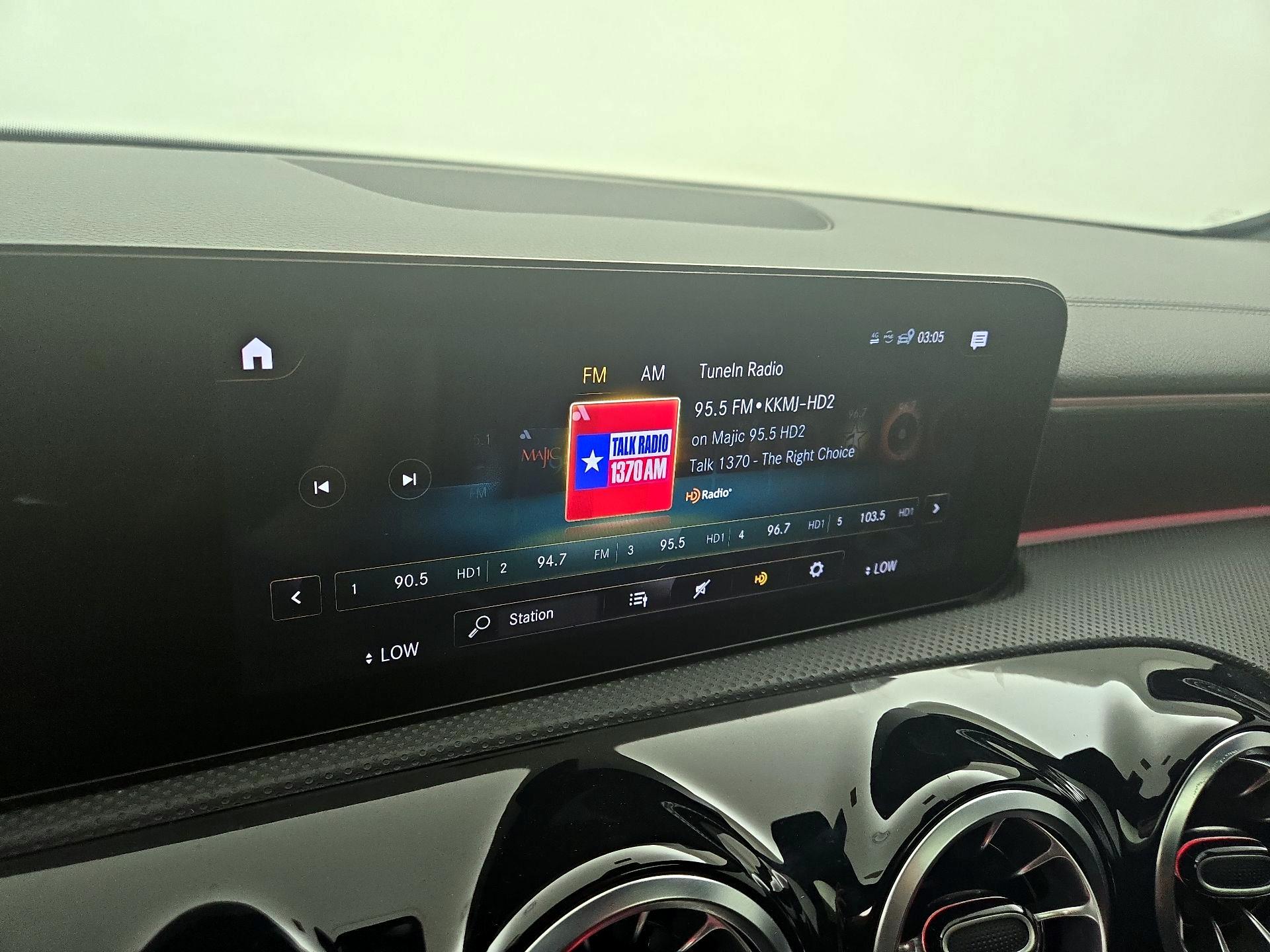 Thumbnail: 2022 Mercedes-Benz A-Class - 15