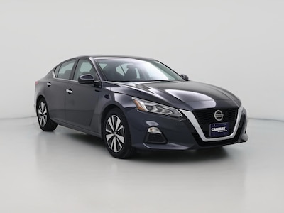 Blue 2022 Nissan Altima SV