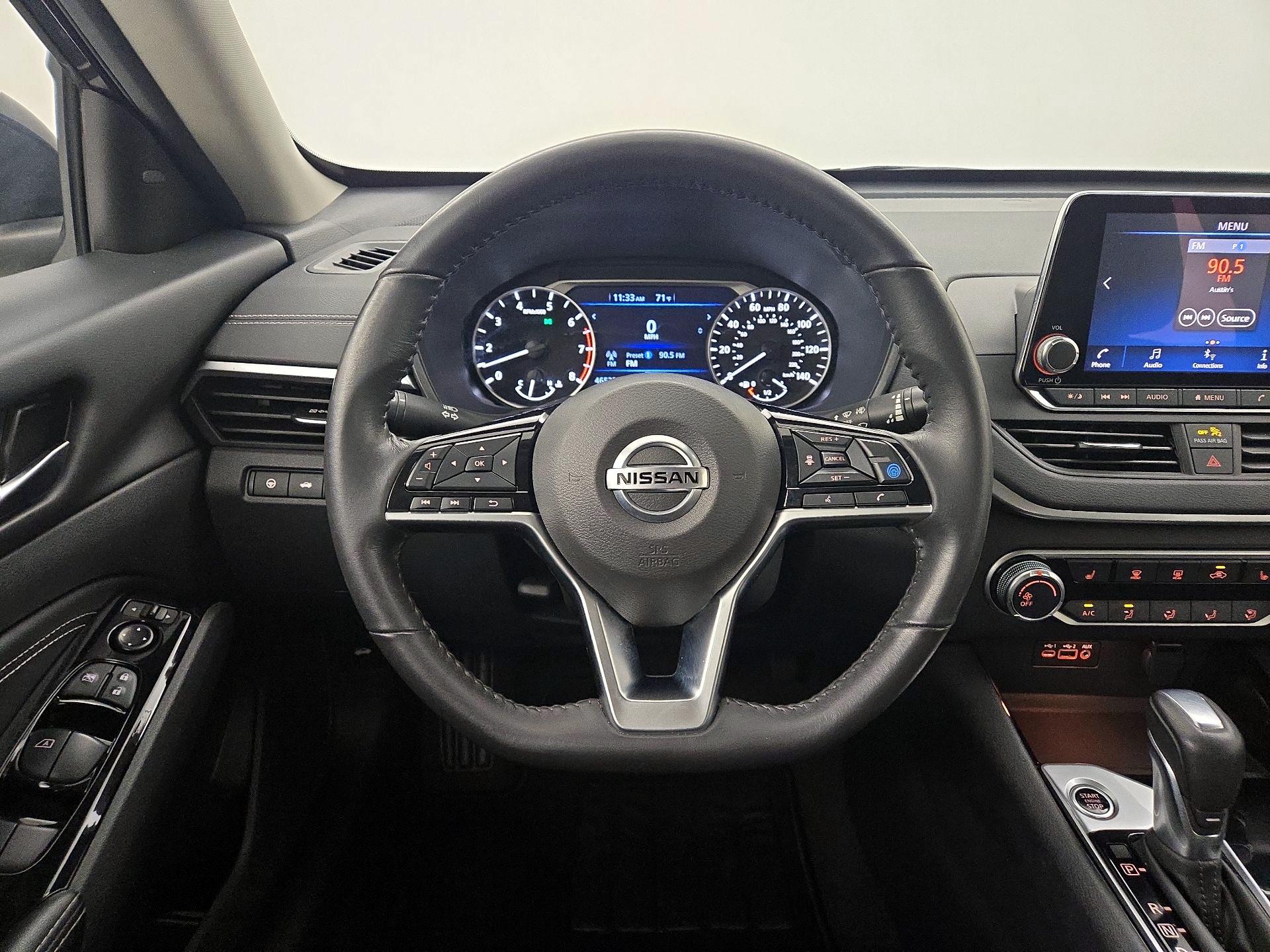 Thumbnail: 2022 Nissan Altima - 10