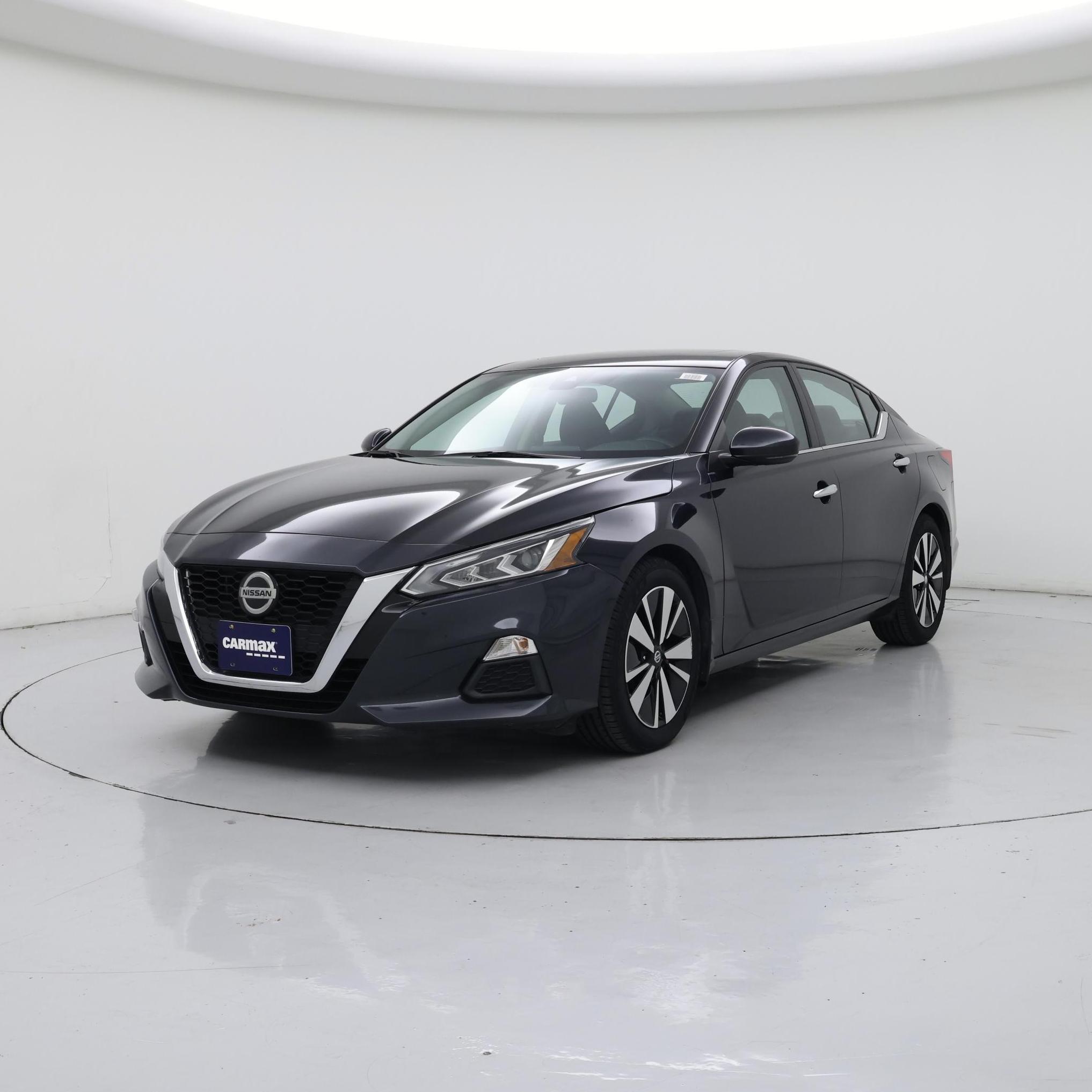 Thumbnail: 2022 Nissan Altima - 4