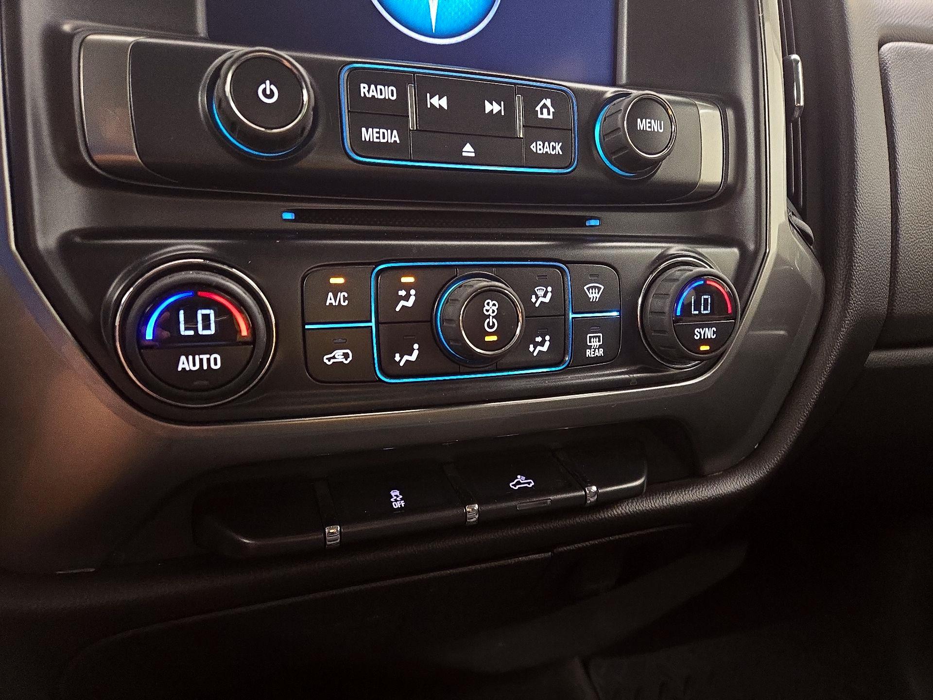 Thumbnail: 2016 Chevrolet Silverado 1500 - 16