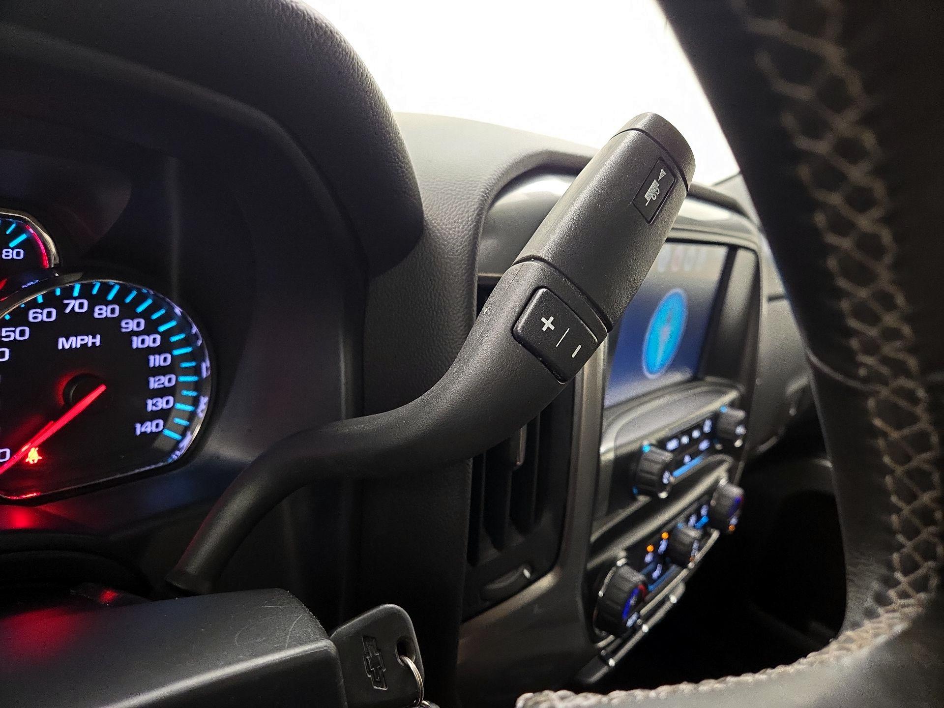 Thumbnail: 2016 Chevrolet Silverado 1500 - 17