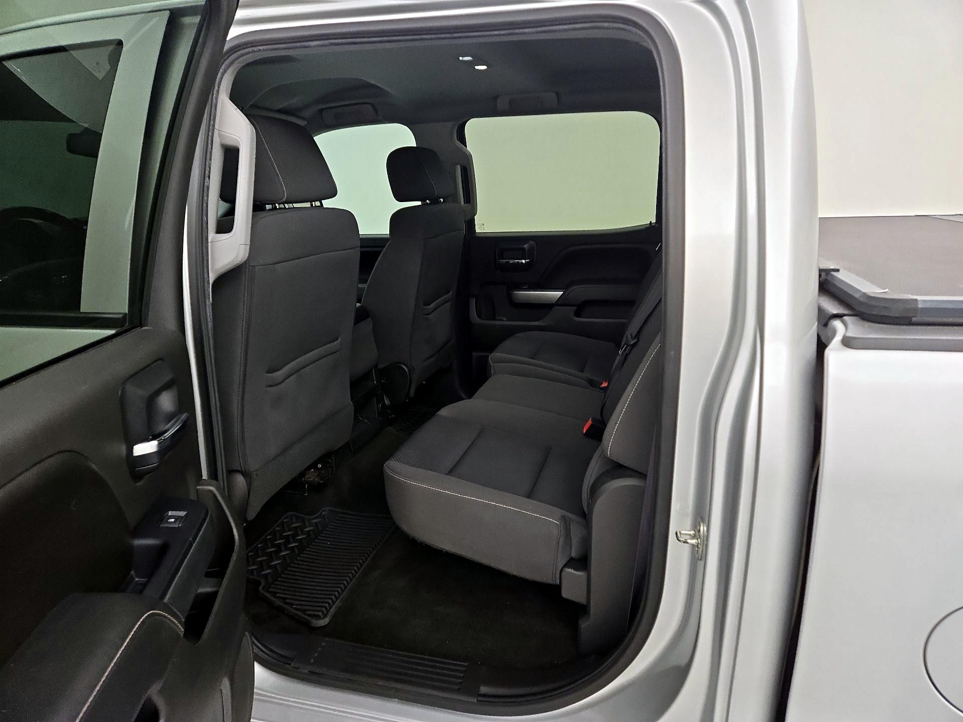 Thumbnail: 2016 Chevrolet Silverado 1500 - 19