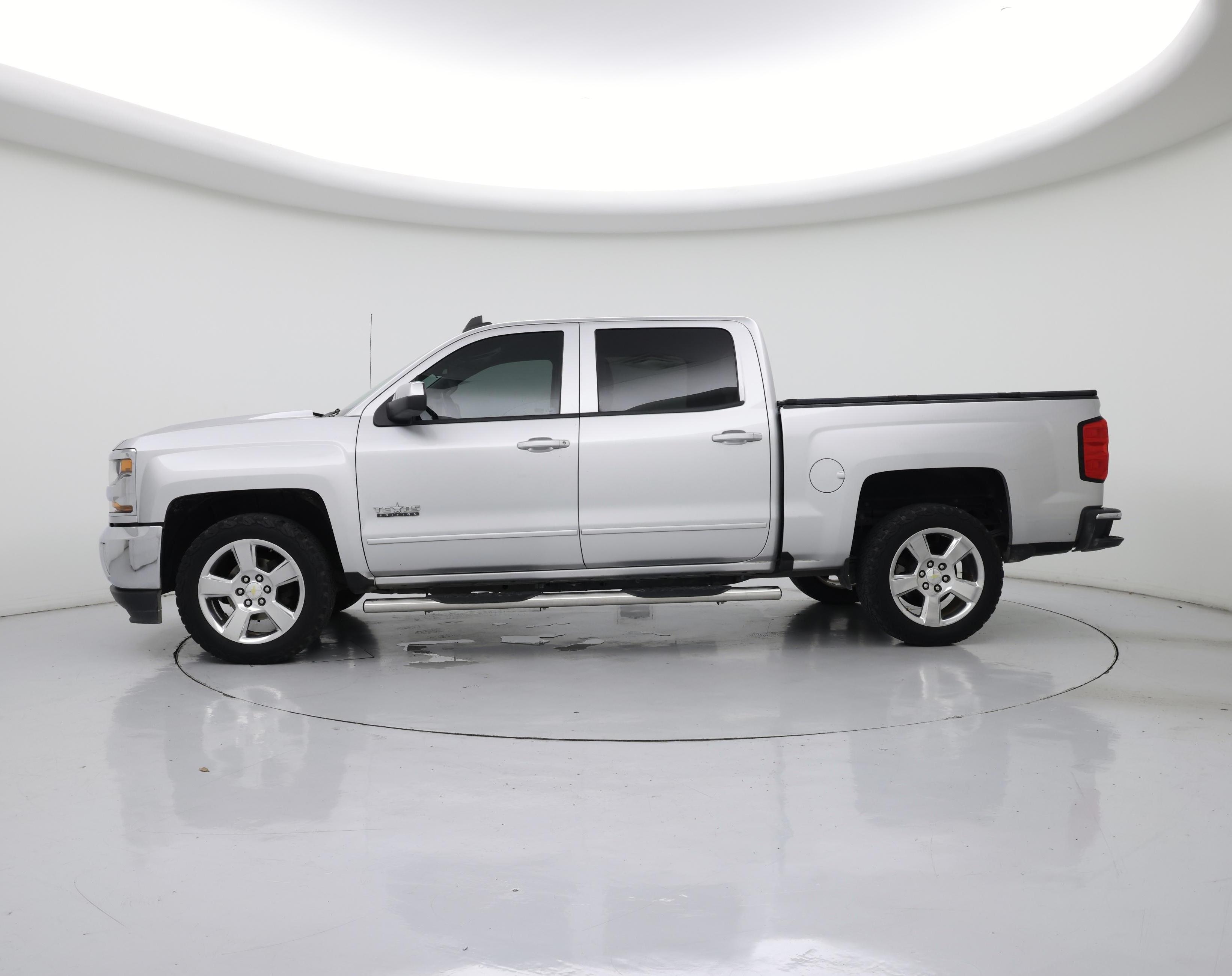 Thumbnail: 2016 Chevrolet Silverado 1500 - 3