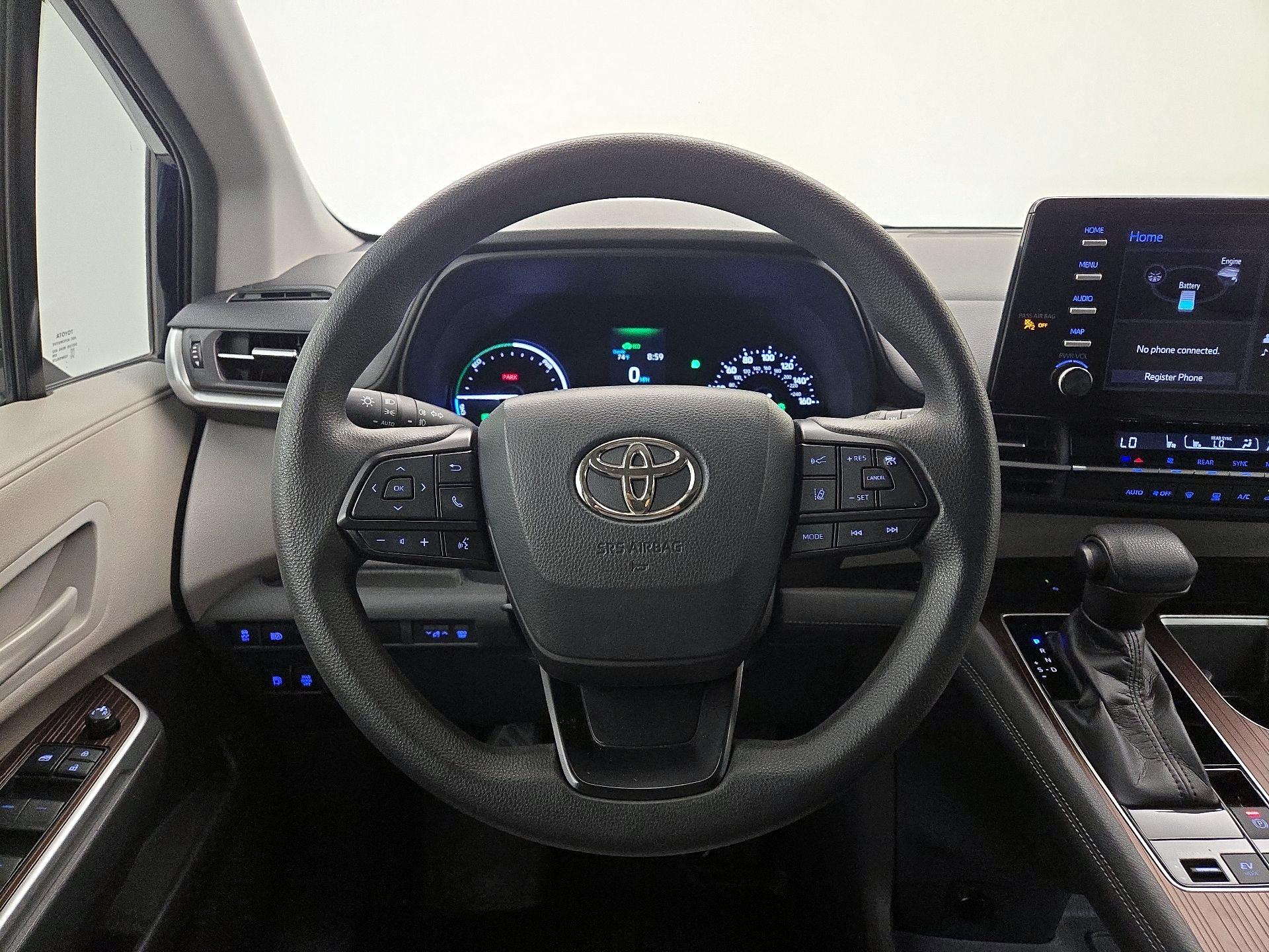 Thumbnail: 2022 Toyota Sienna - 10