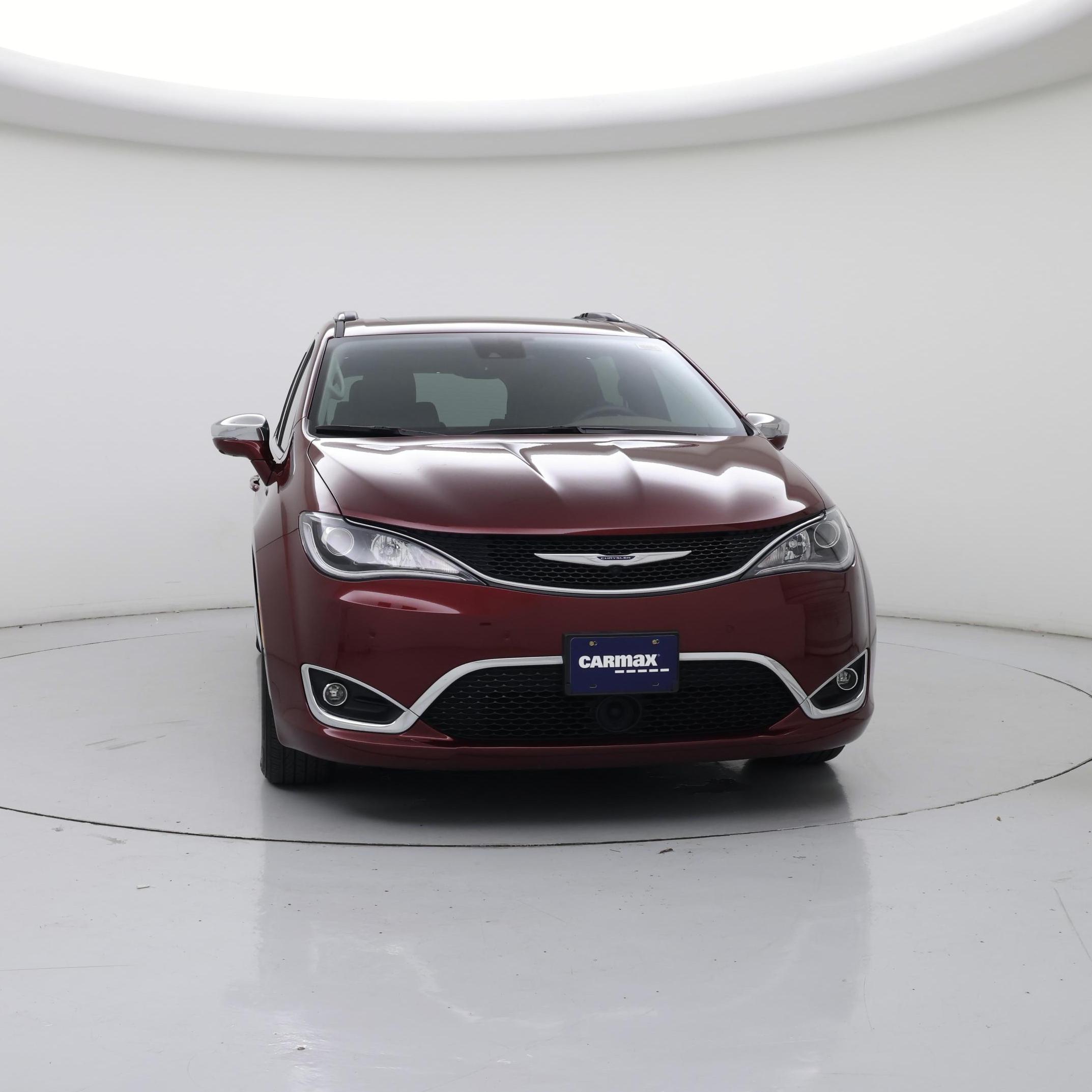 Thumbnail: 2019 Chrysler Pacifica - 5
