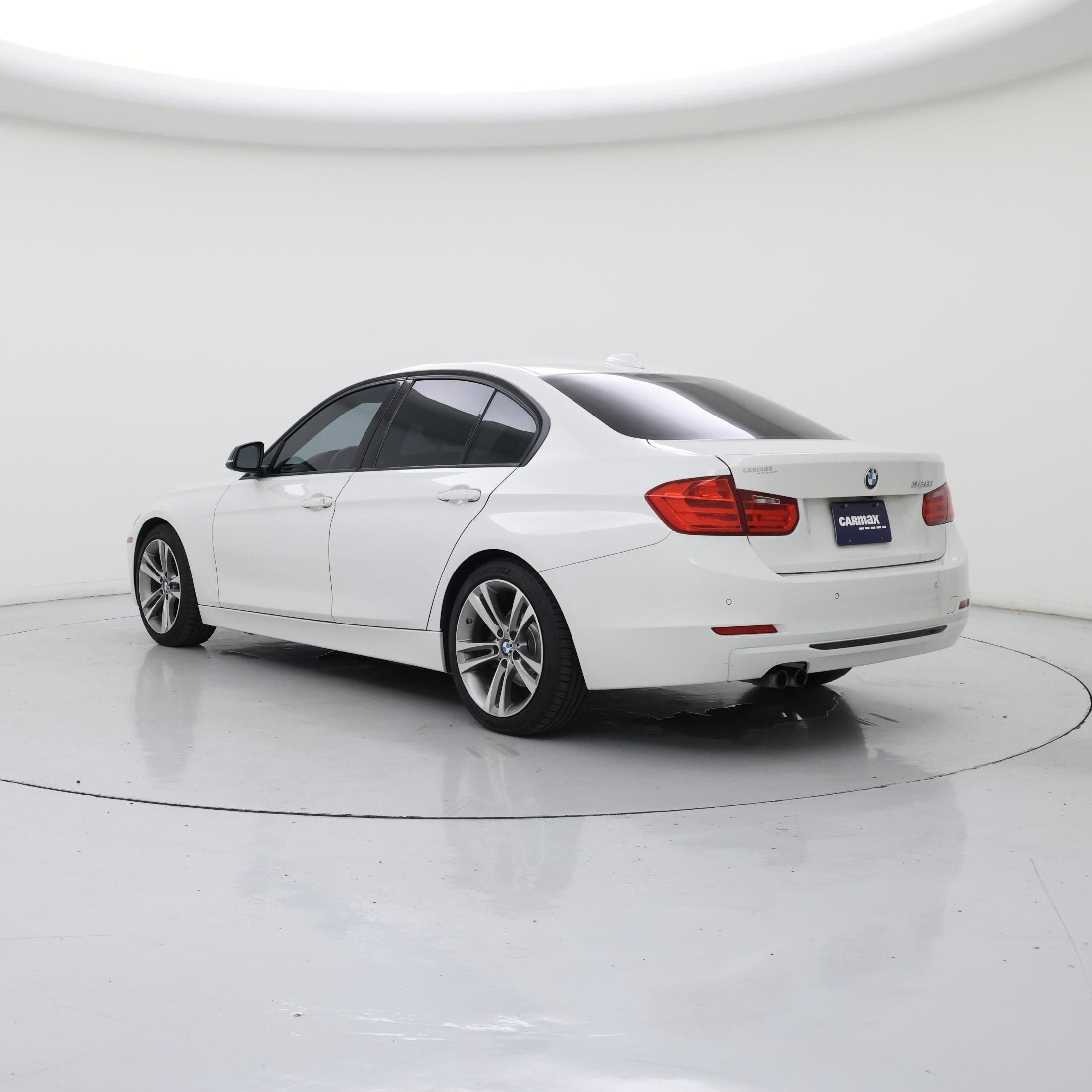 Thumbnail: 2014 BMW 3 Series - 2