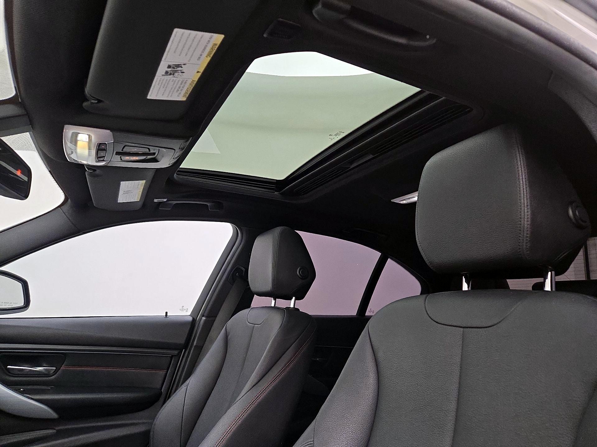 Thumbnail: 2014 BMW 3 Series - 20