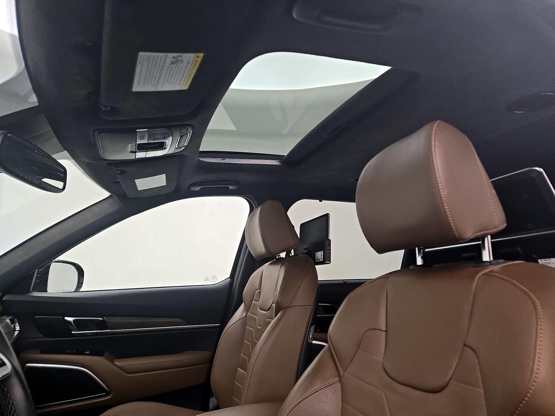 Thumbnail: 2022 Kia Telluride - 20