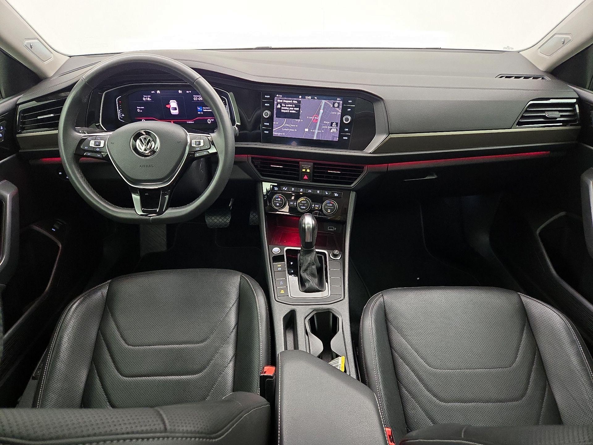 Thumbnail: 2020 Volkswagen Jetta - 9