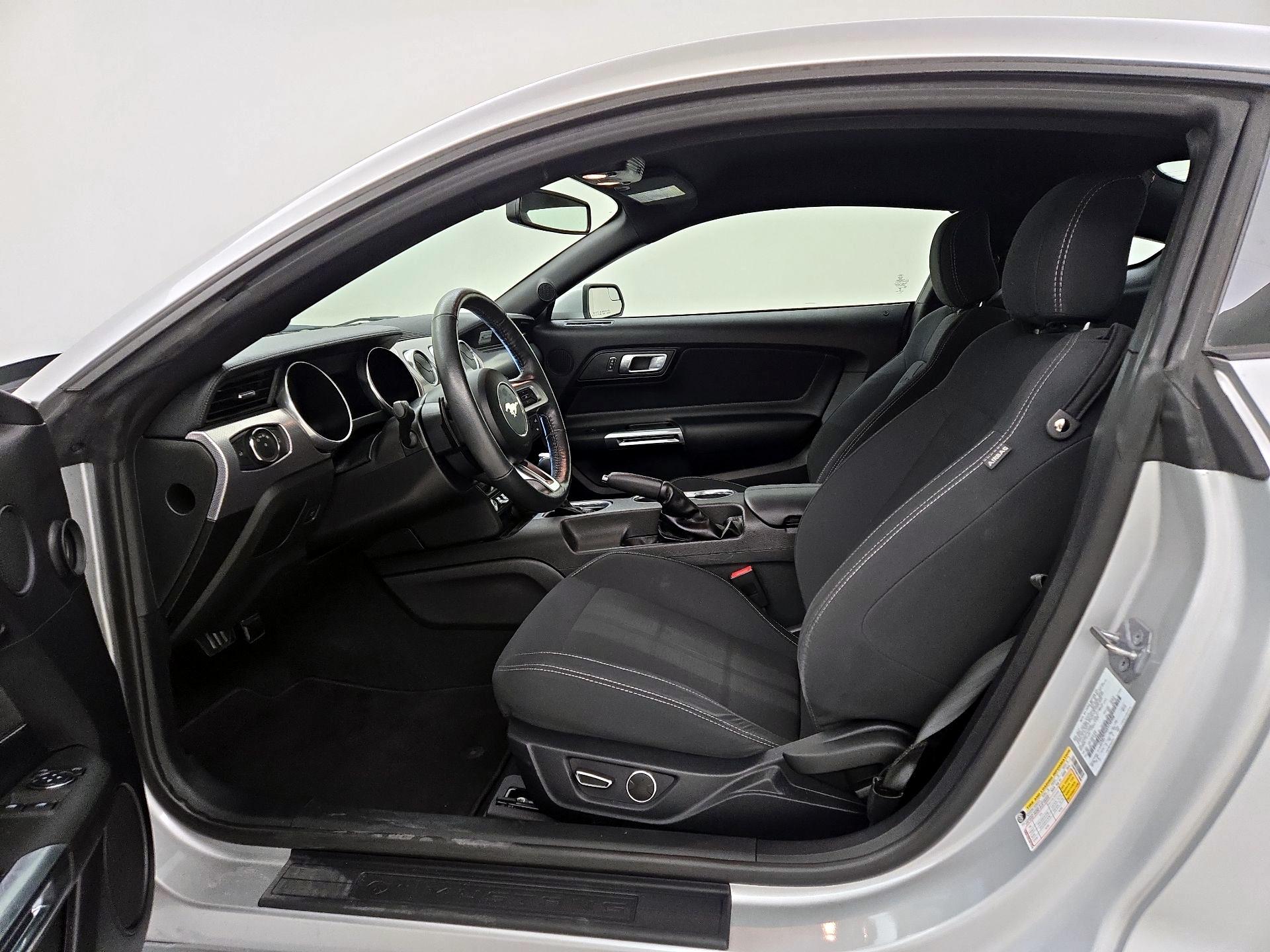 Thumbnail: 2019 Ford Mustang - 11