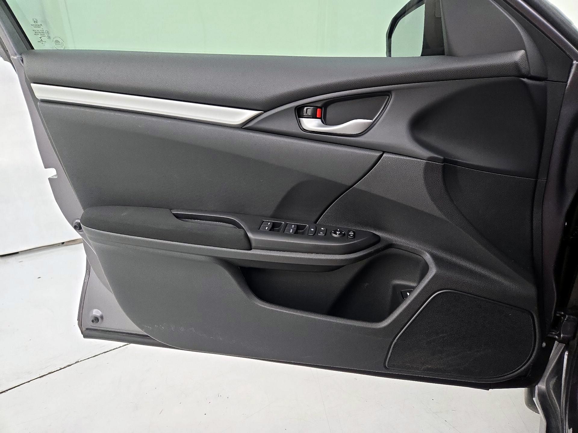 Thumbnail: 2019 Honda Civic - 12