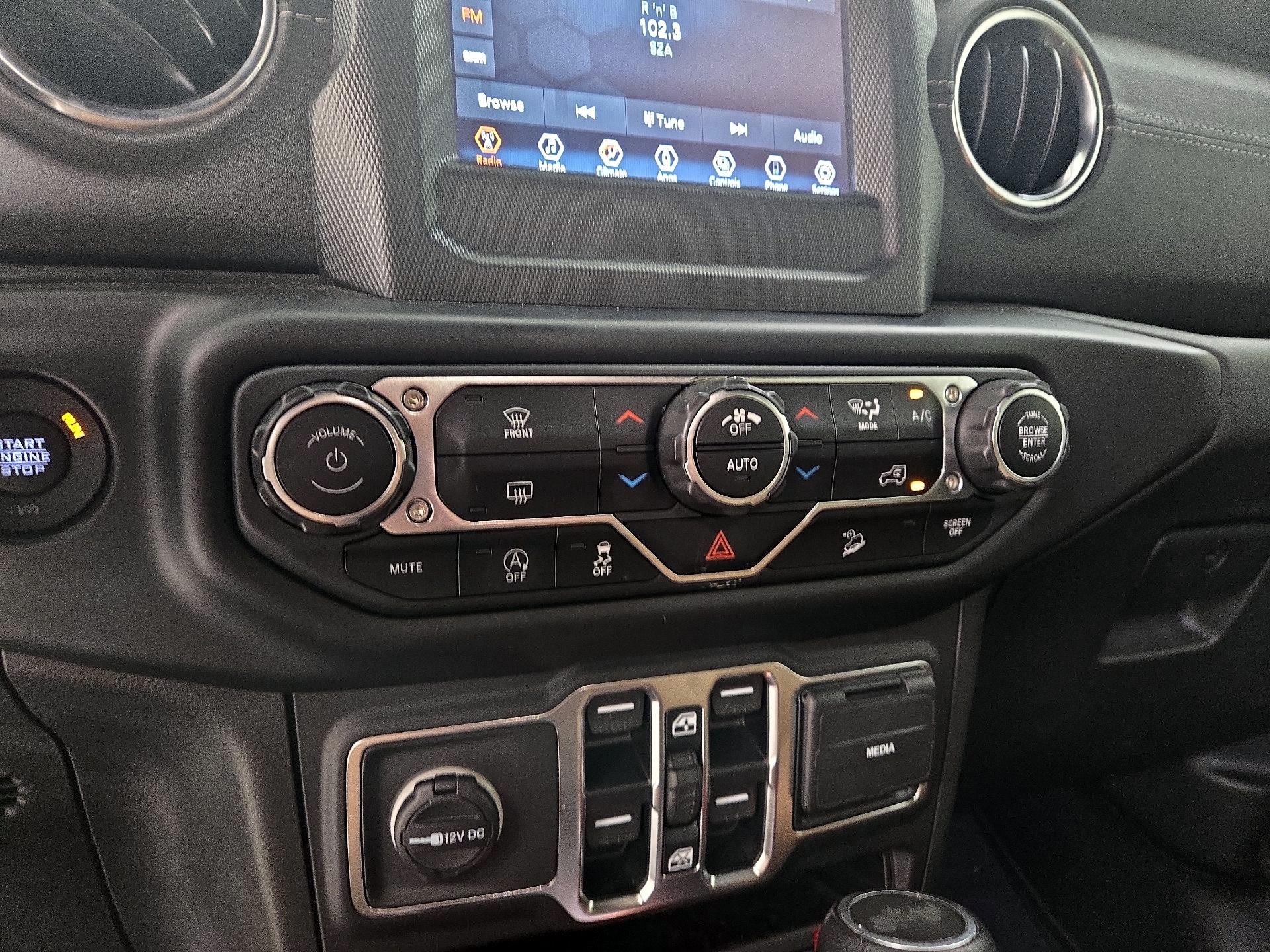Thumbnail: 2021 Jeep Wrangler - 16