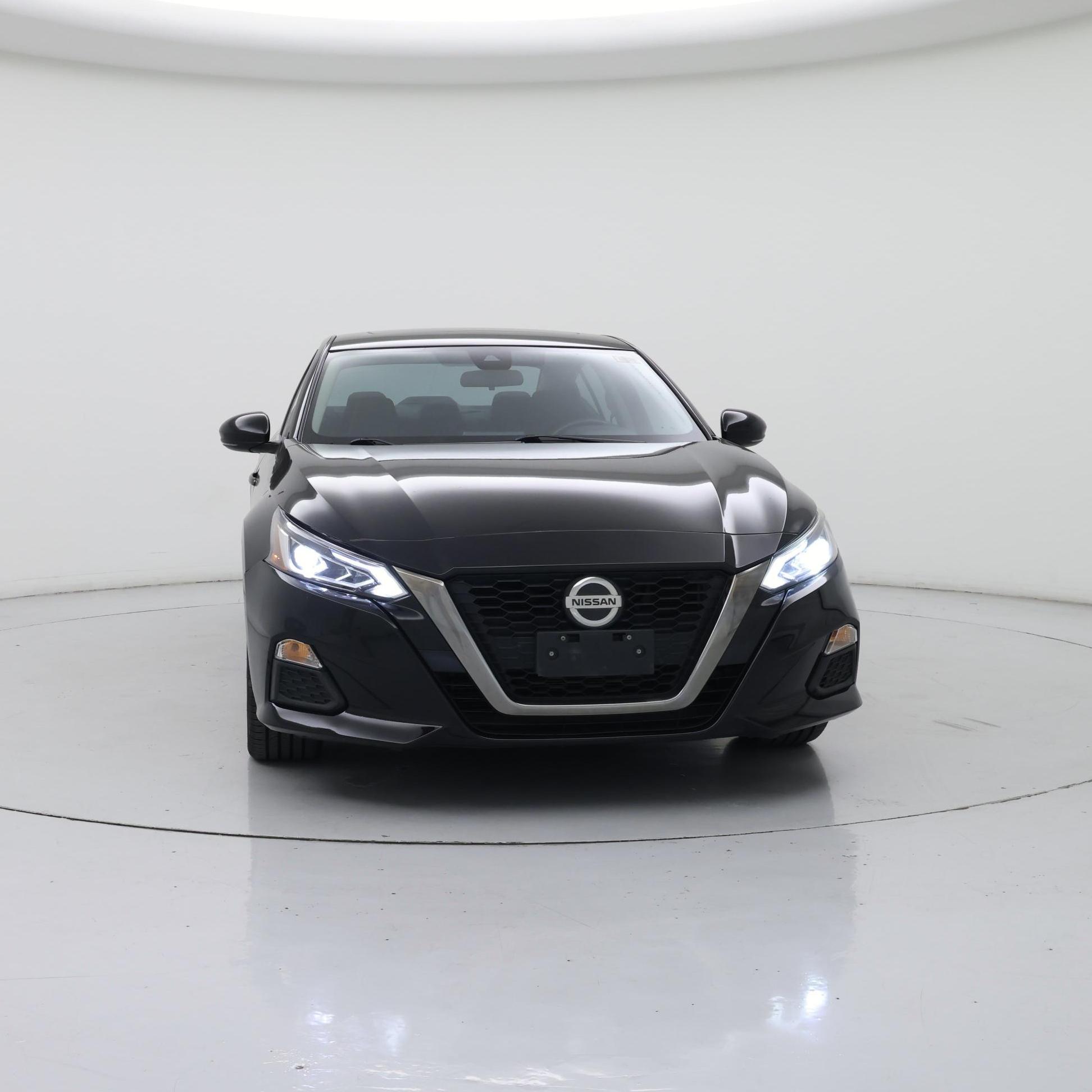 Thumbnail: 2020 Nissan Altima - 5