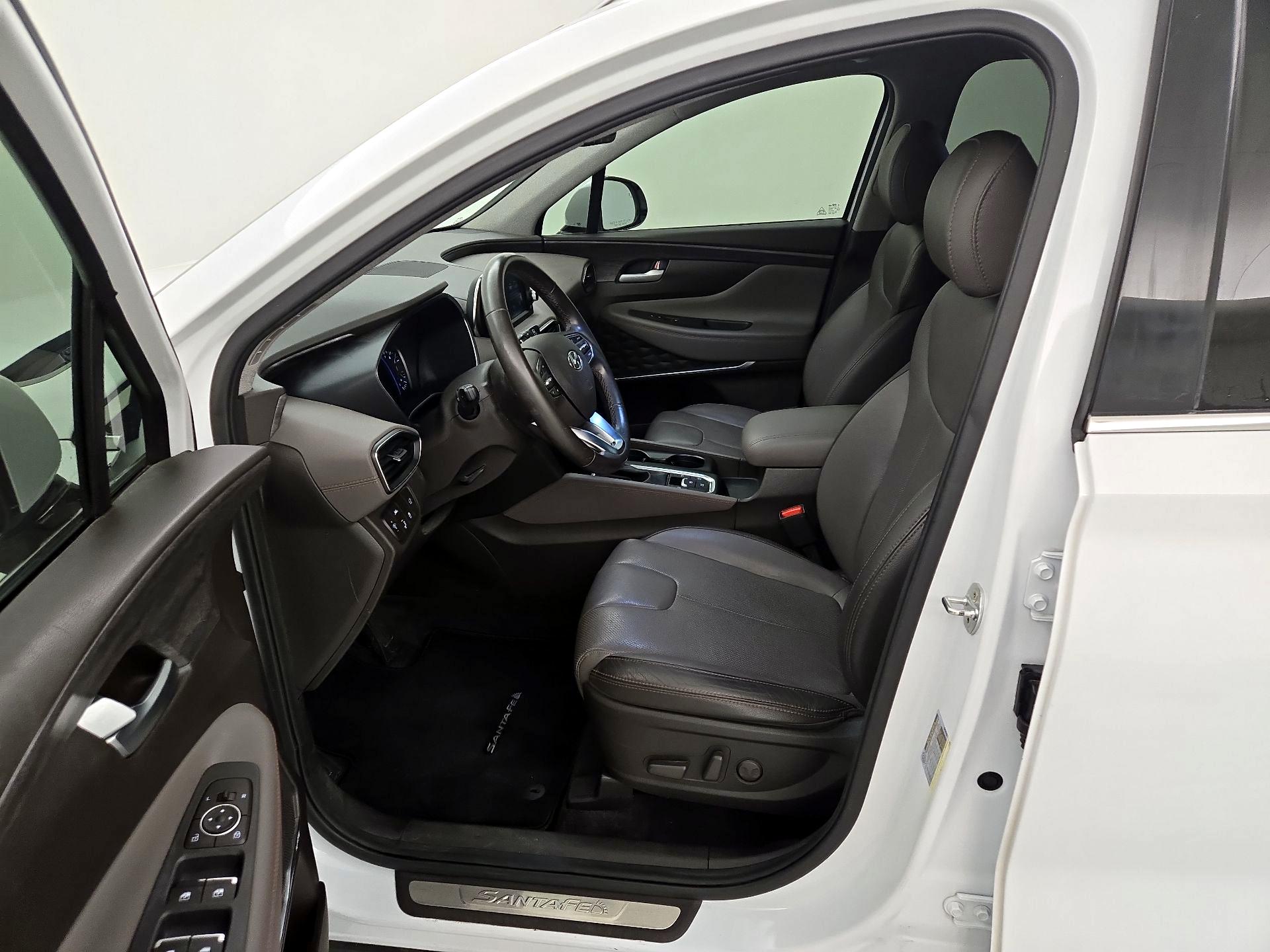 Thumbnail: 2019 Hyundai Santa Fe - 11