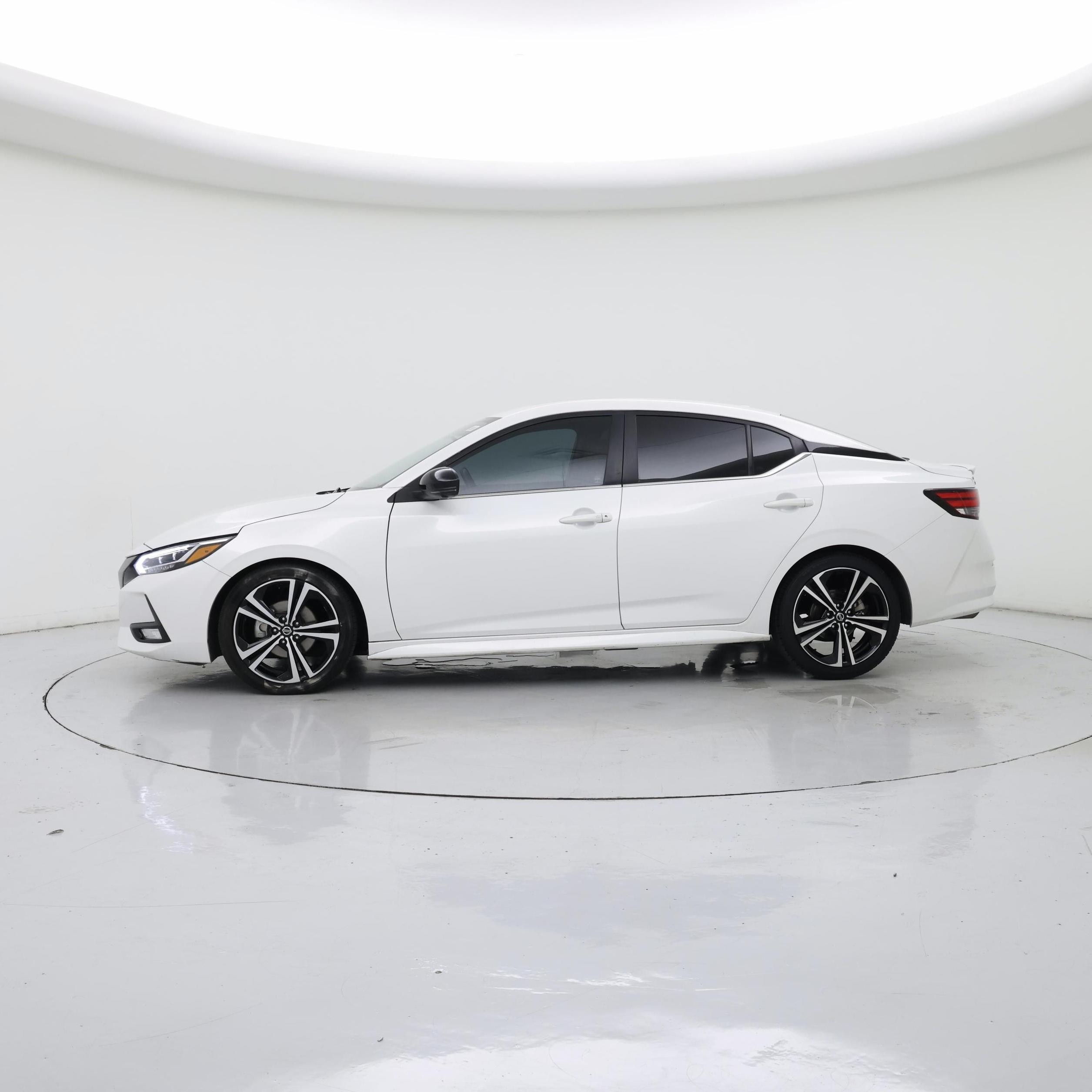 Thumbnail: 2022 Nissan Sentra - 3