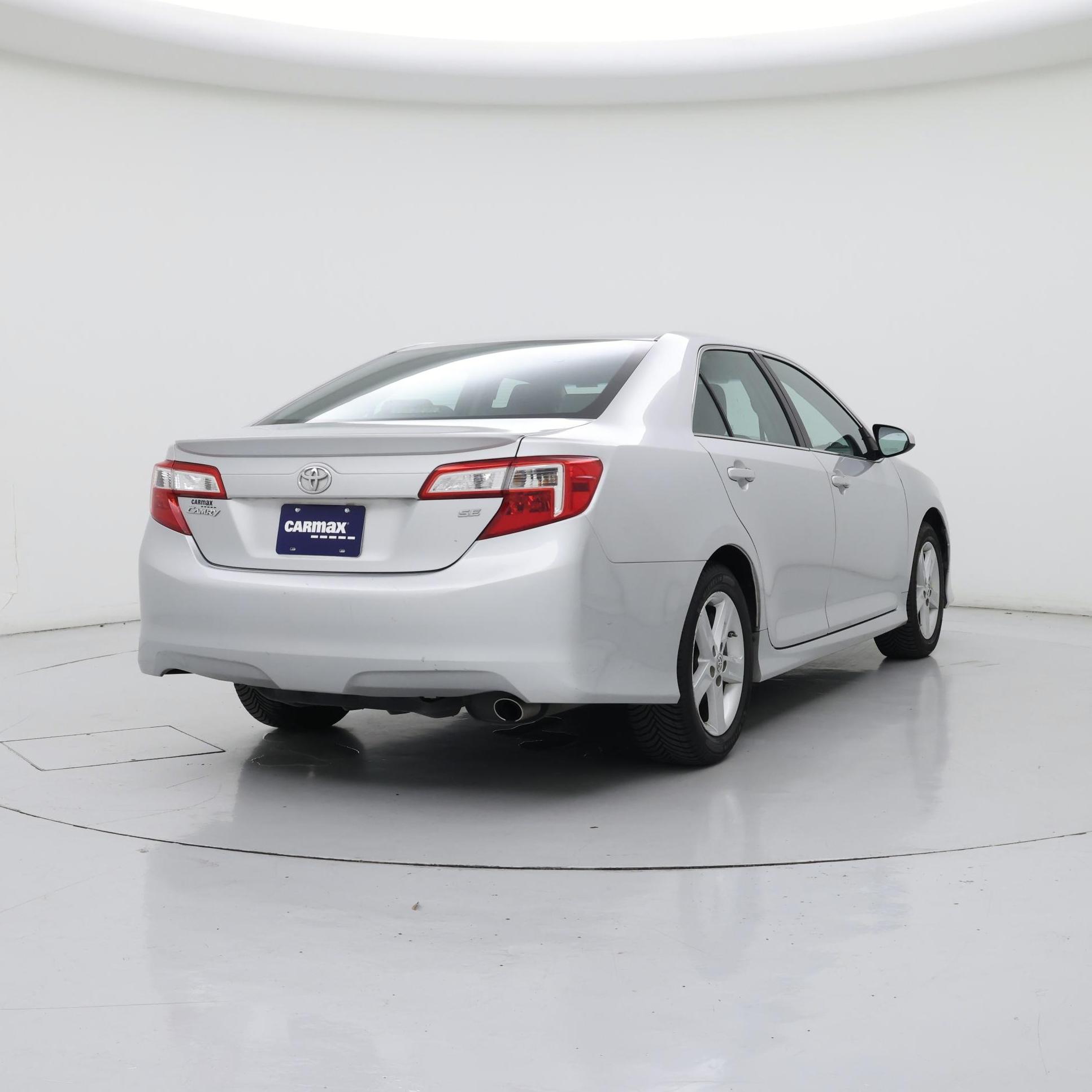 Thumbnail: 2014 Toyota Camry - 8