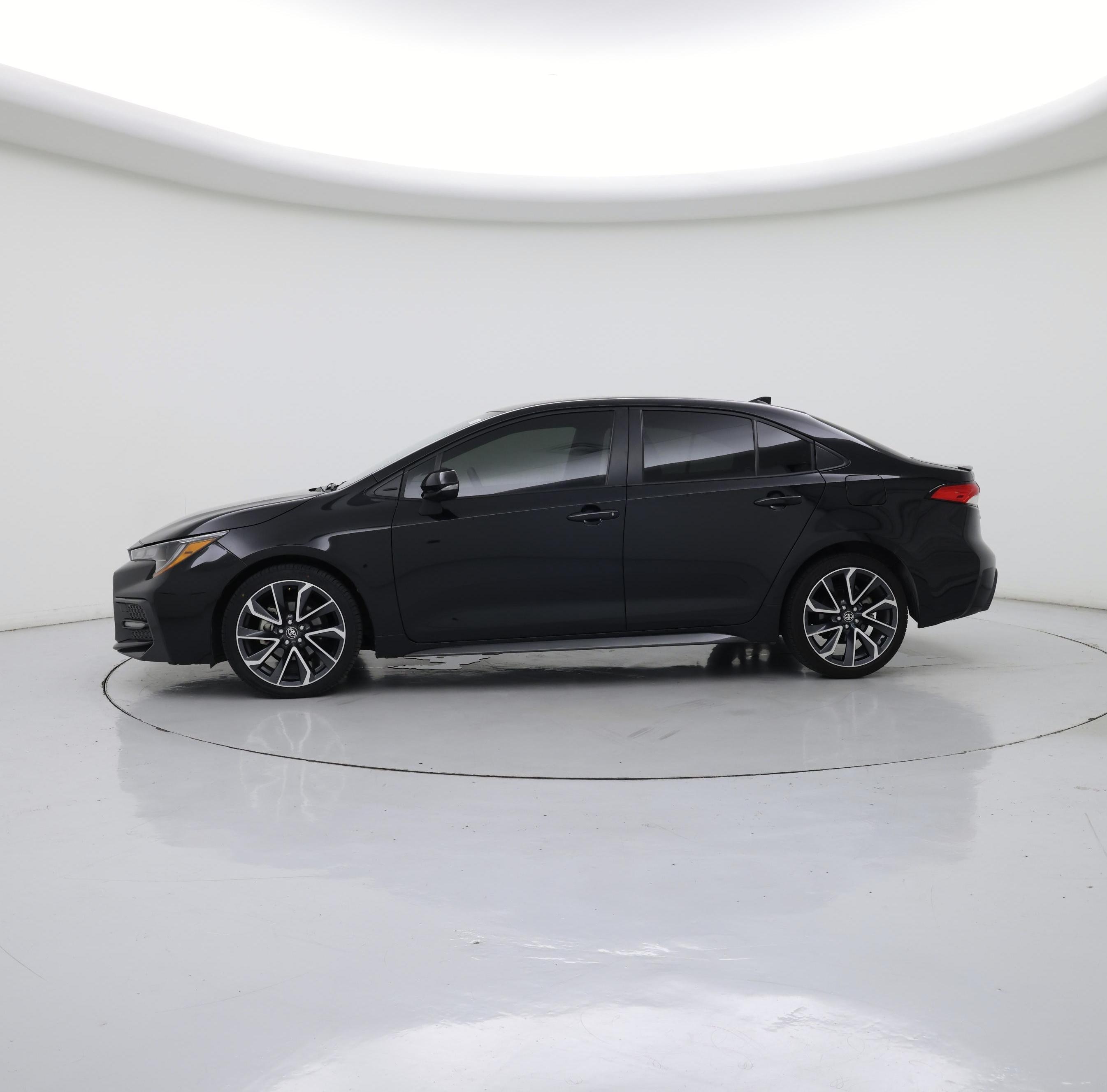 Thumbnail: 2022 Toyota Corolla - 3