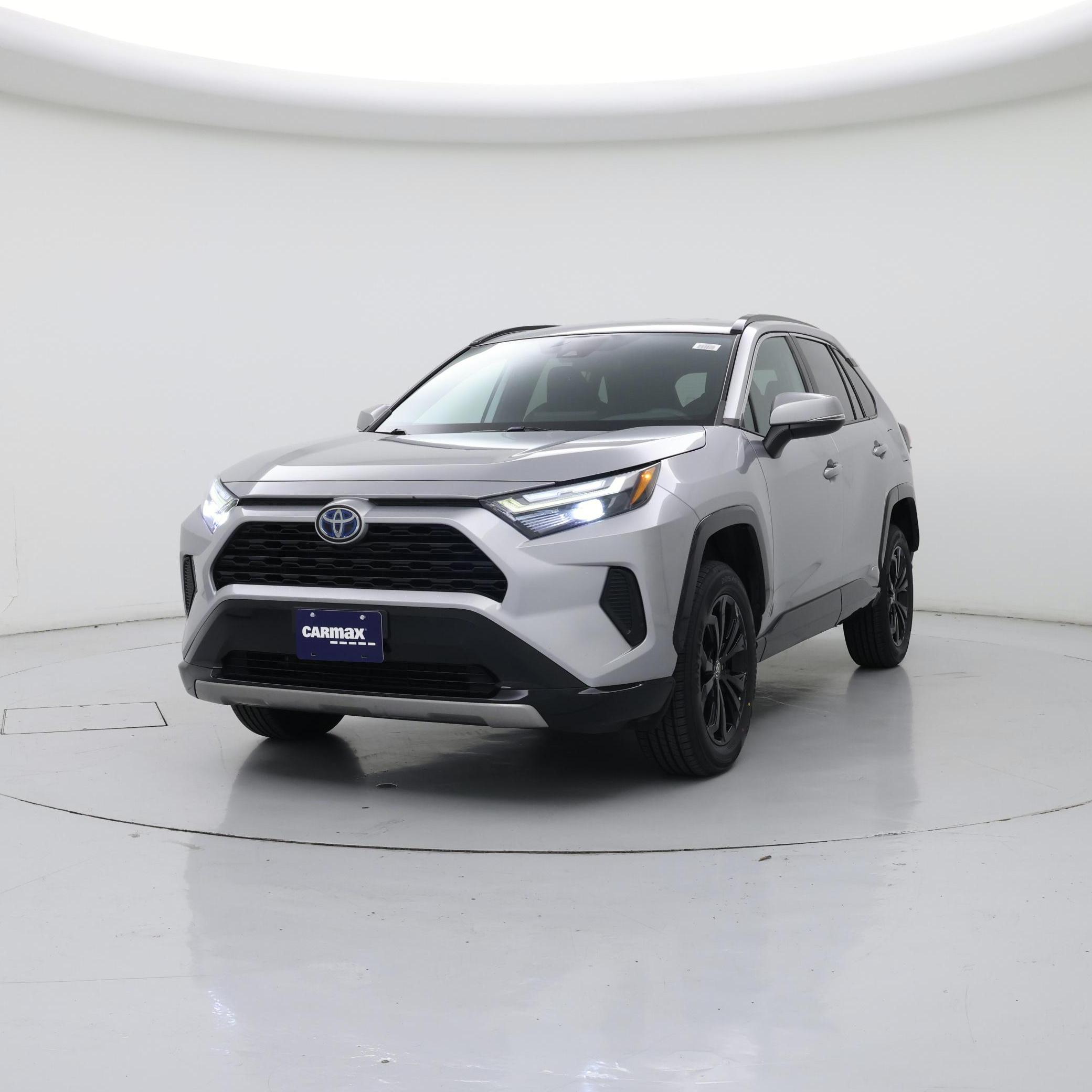 Thumbnail: 2022 Toyota RAV4 - 4