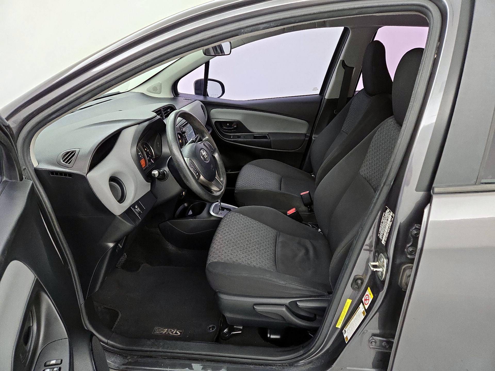 Thumbnail: 2017 Toyota Yaris - 11