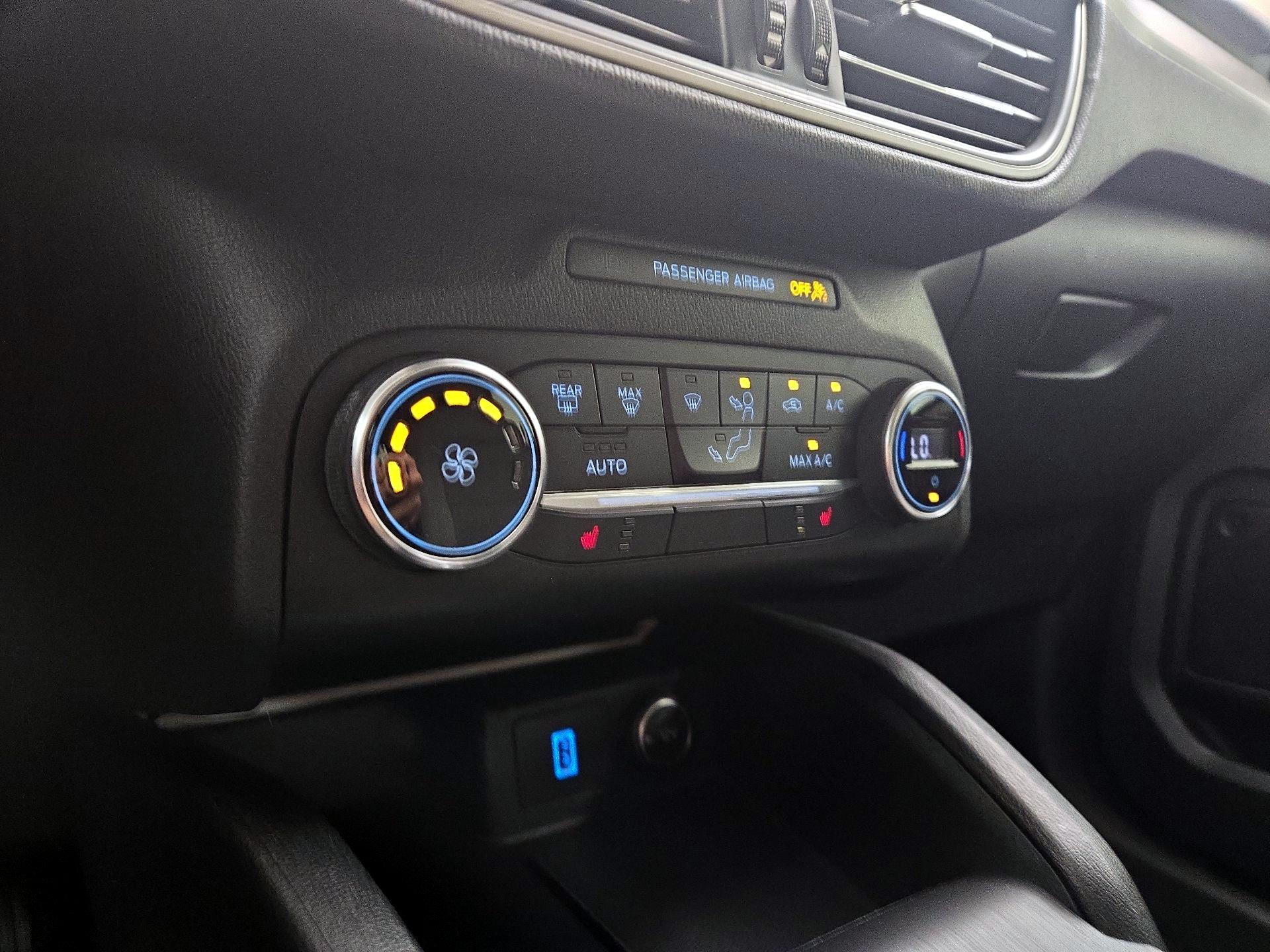 Thumbnail: 2020 Ford Escape - 16
