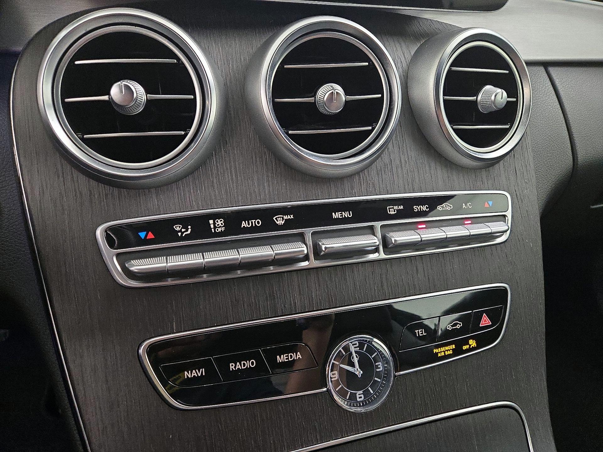 Thumbnail: 2019 Mercedes-Benz C-Class - 16