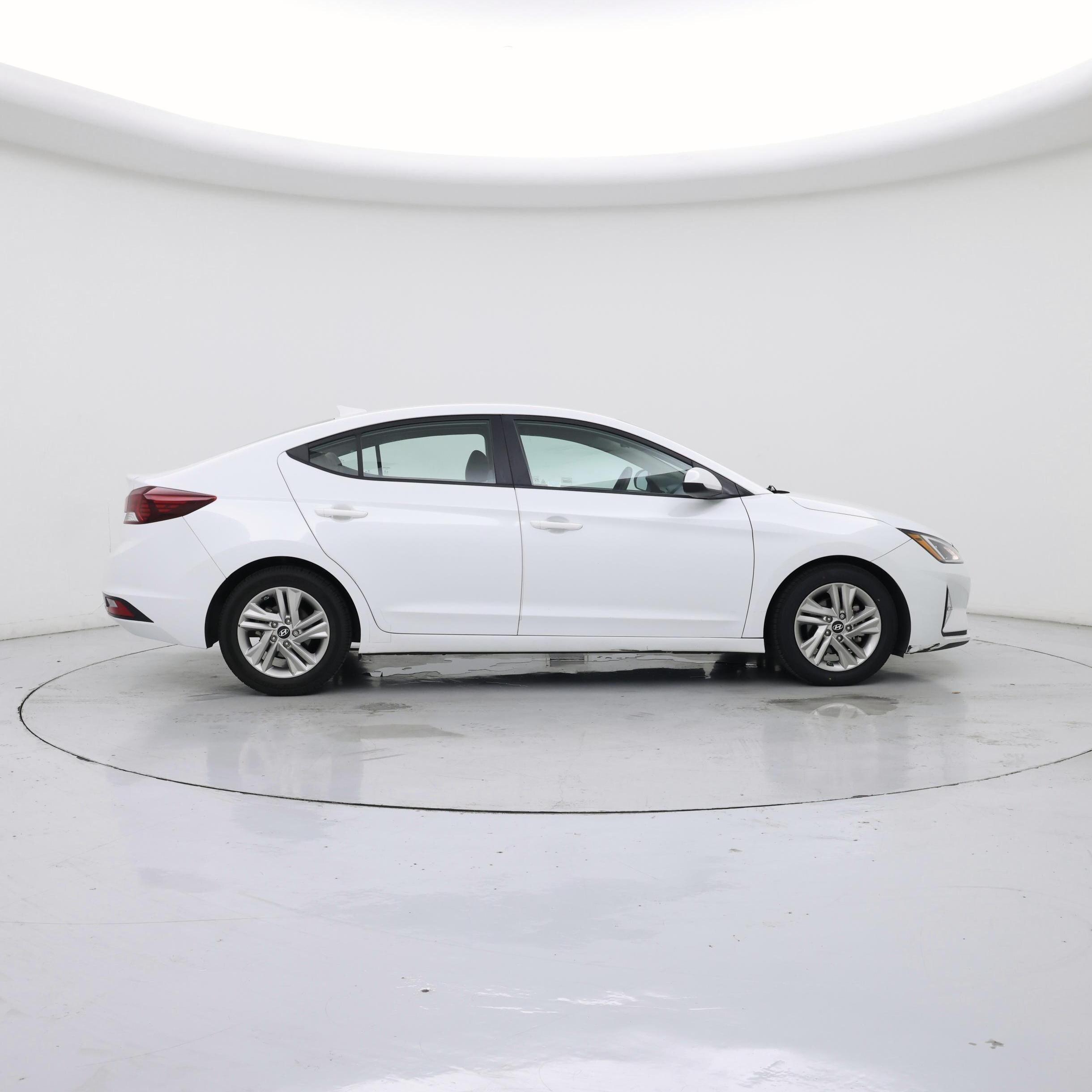 Thumbnail: 2019 Hyundai Elantra - 7