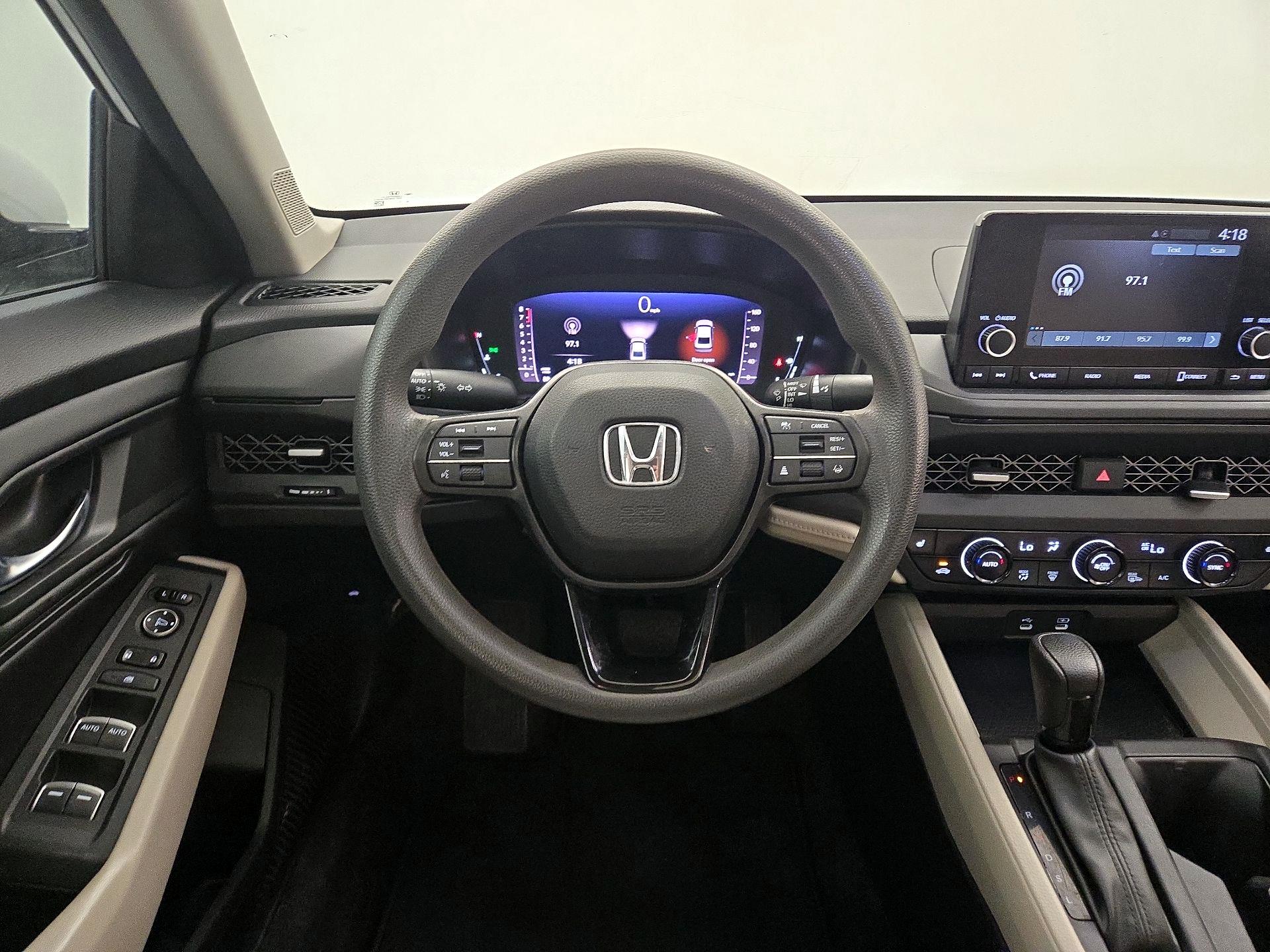 Thumbnail: 2023 Honda Accord - 10