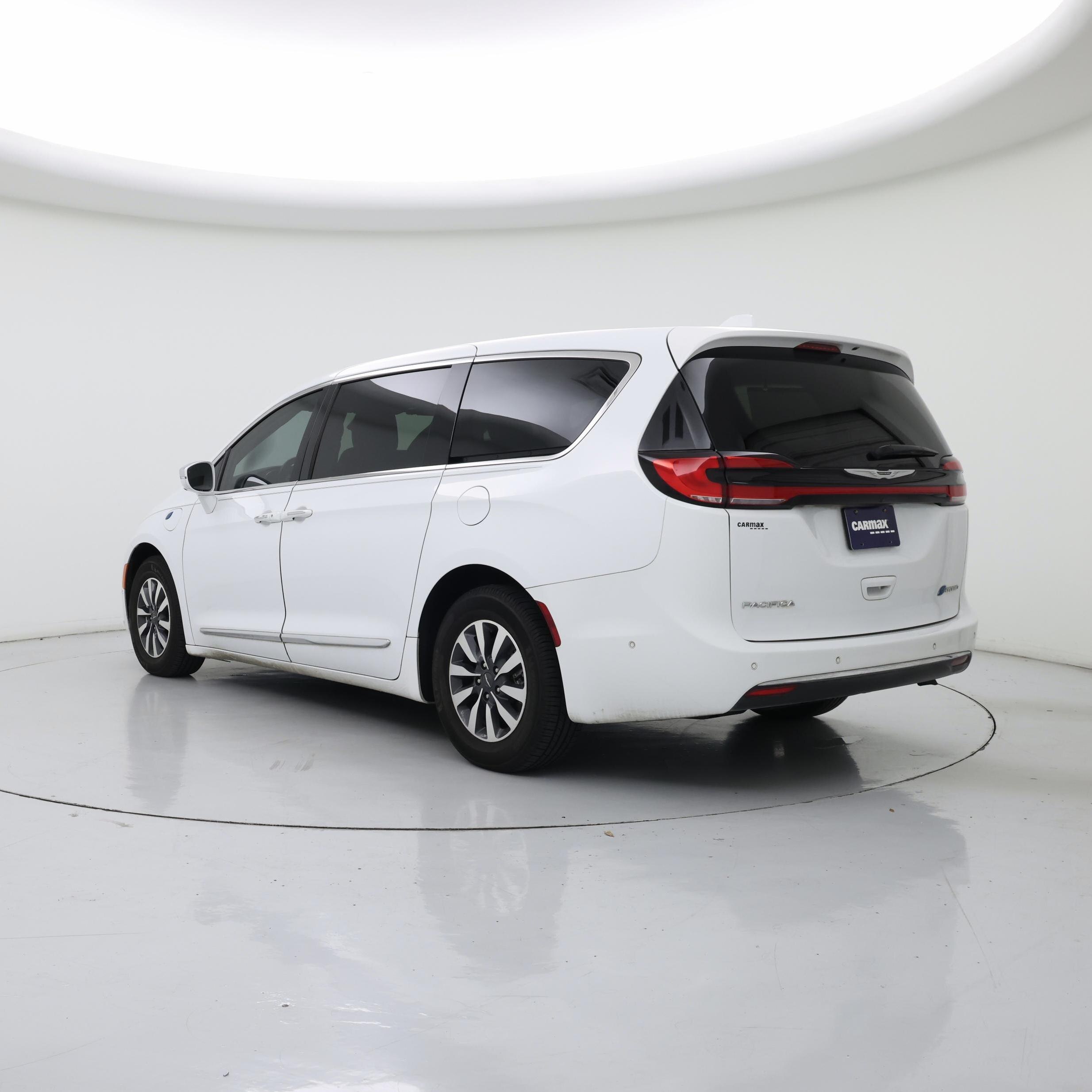 Thumbnail: 2022 Chrysler Pacifica - 2