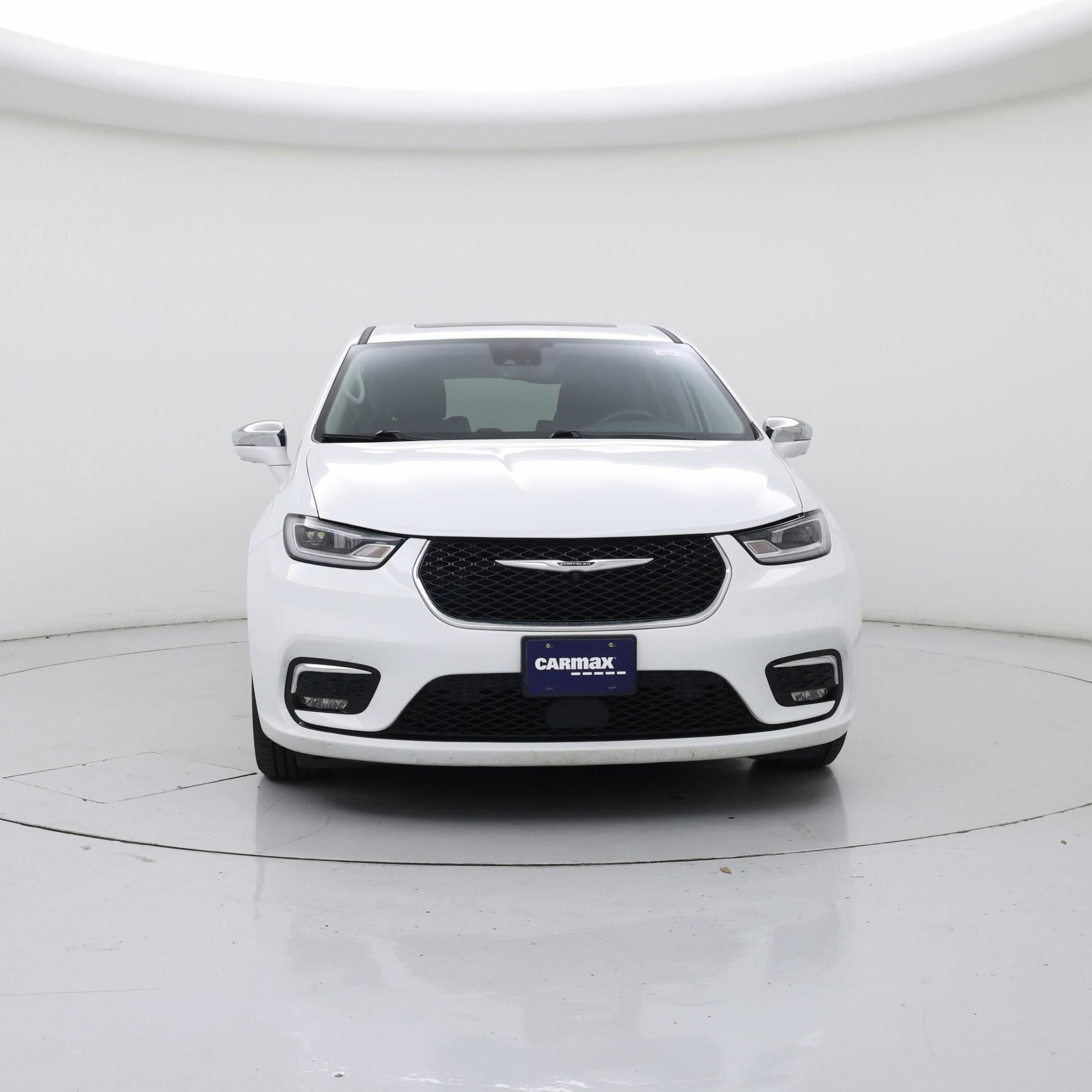 Thumbnail: 2022 Chrysler Pacifica - 5