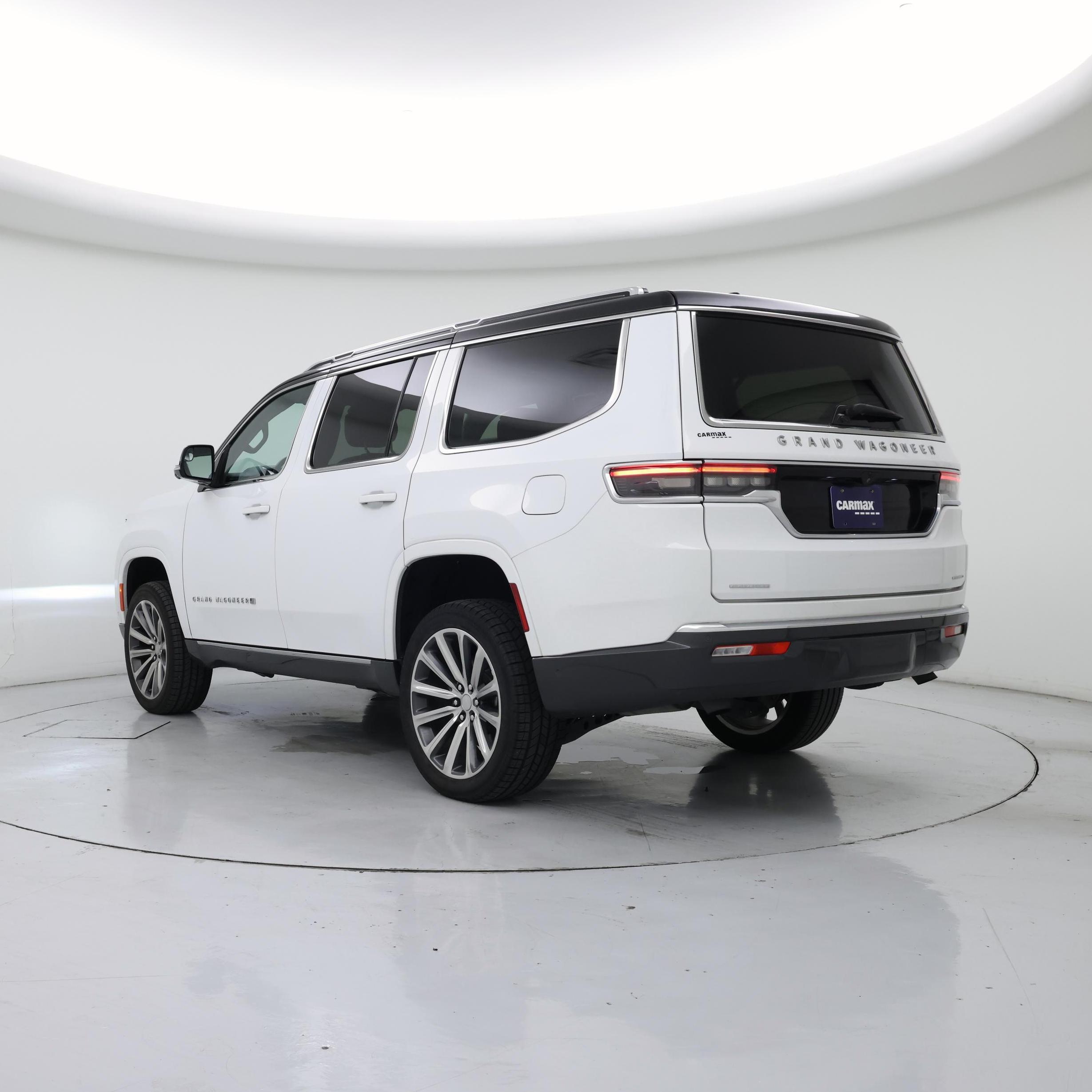 Thumbnail: 2022 Jeep Grand Wagoneer - 2