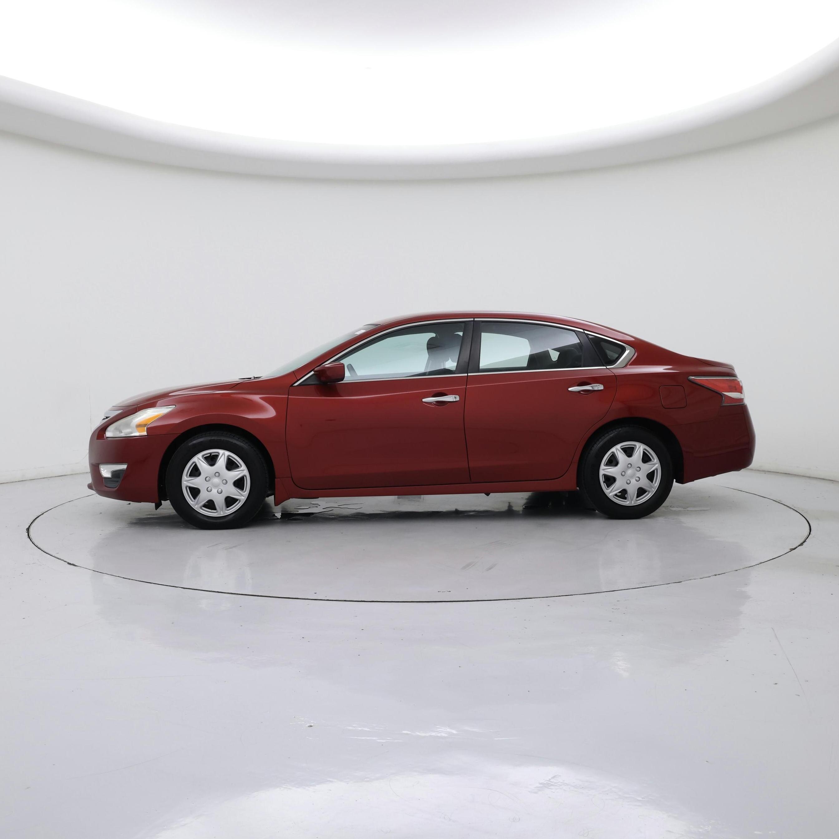 Thumbnail: 2015 Nissan Altima - 3