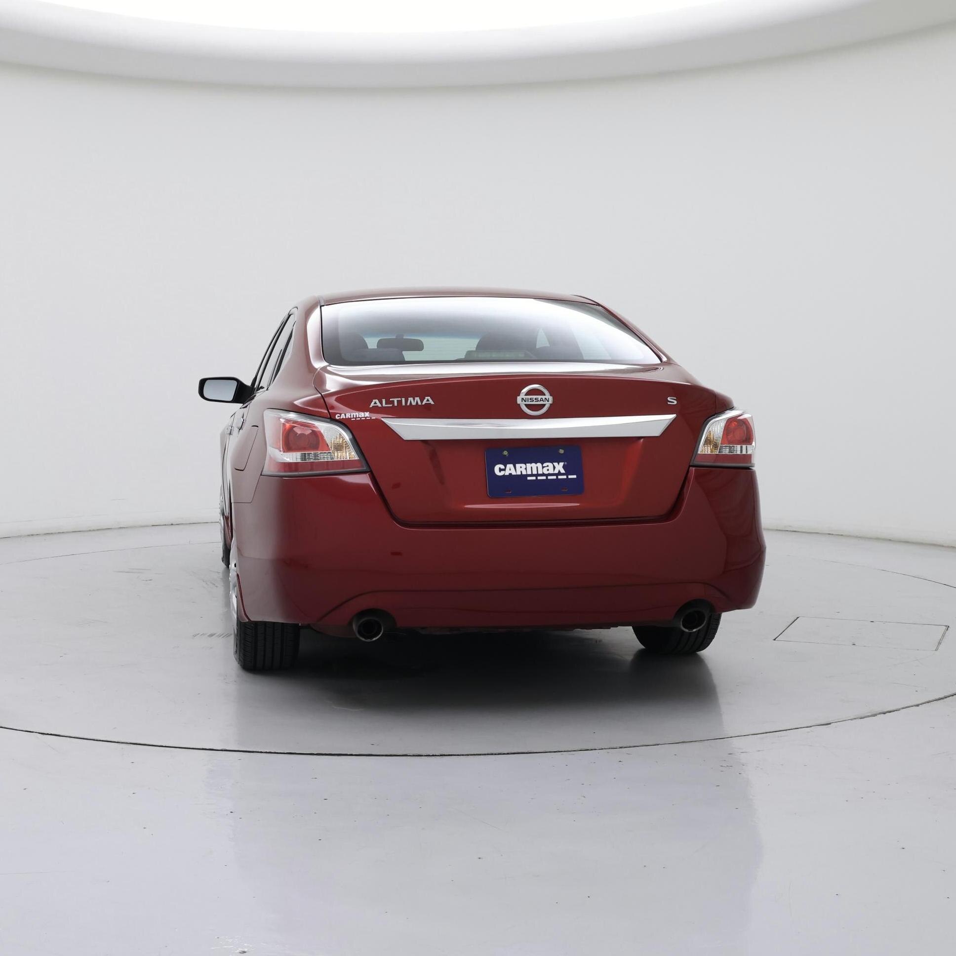 Thumbnail: 2015 Nissan Altima - 6