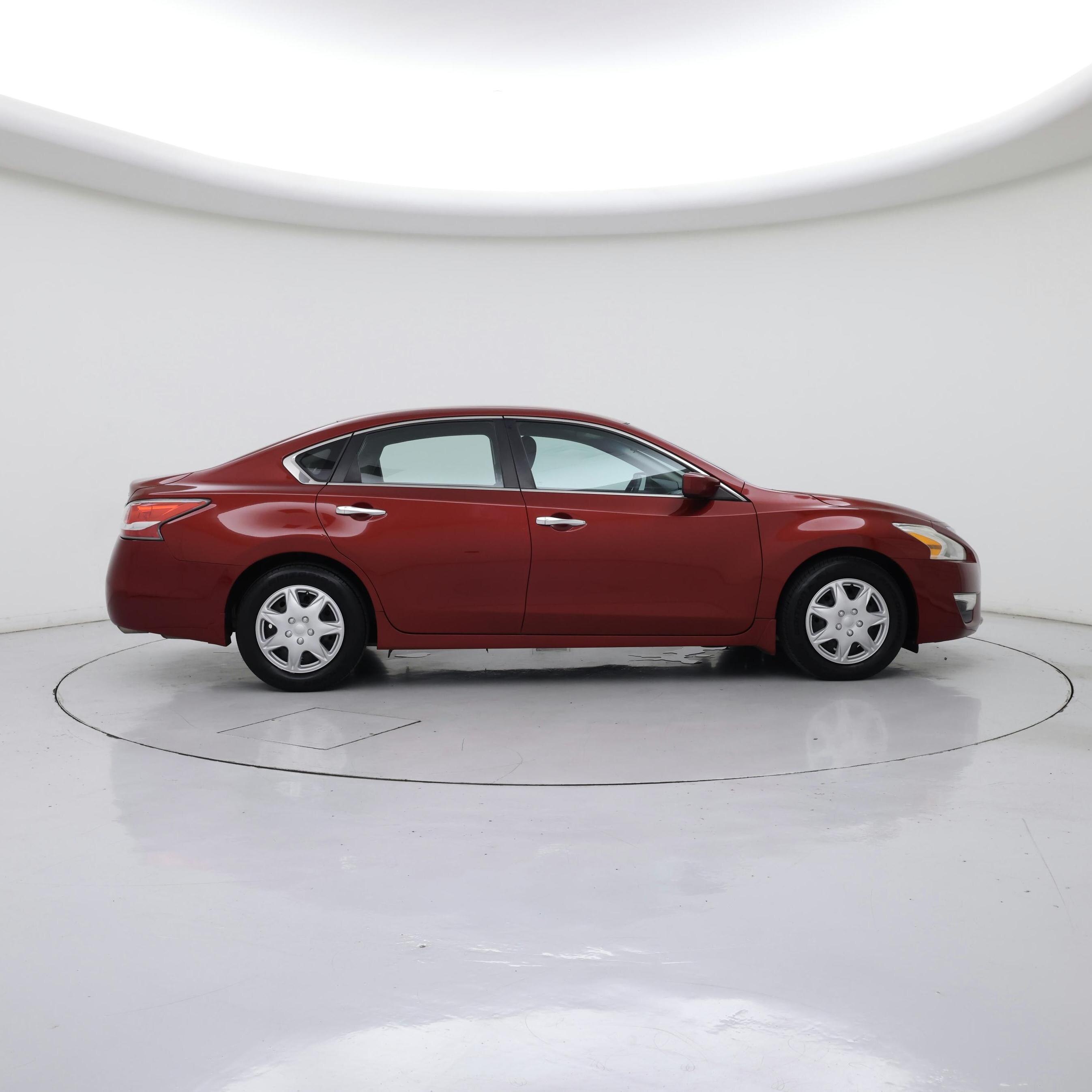 Thumbnail: 2015 Nissan Altima - 7