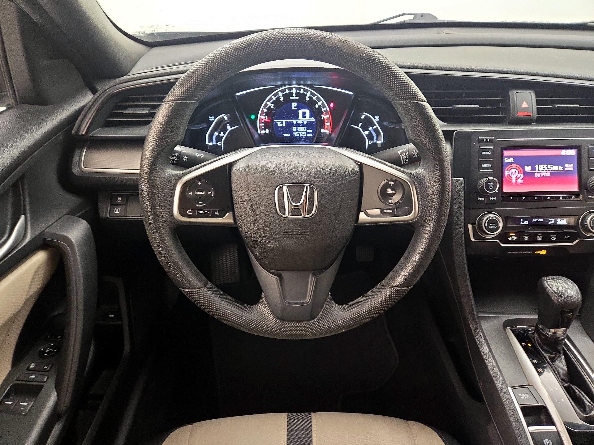 Thumbnail: 2016 Honda Civic - 10
