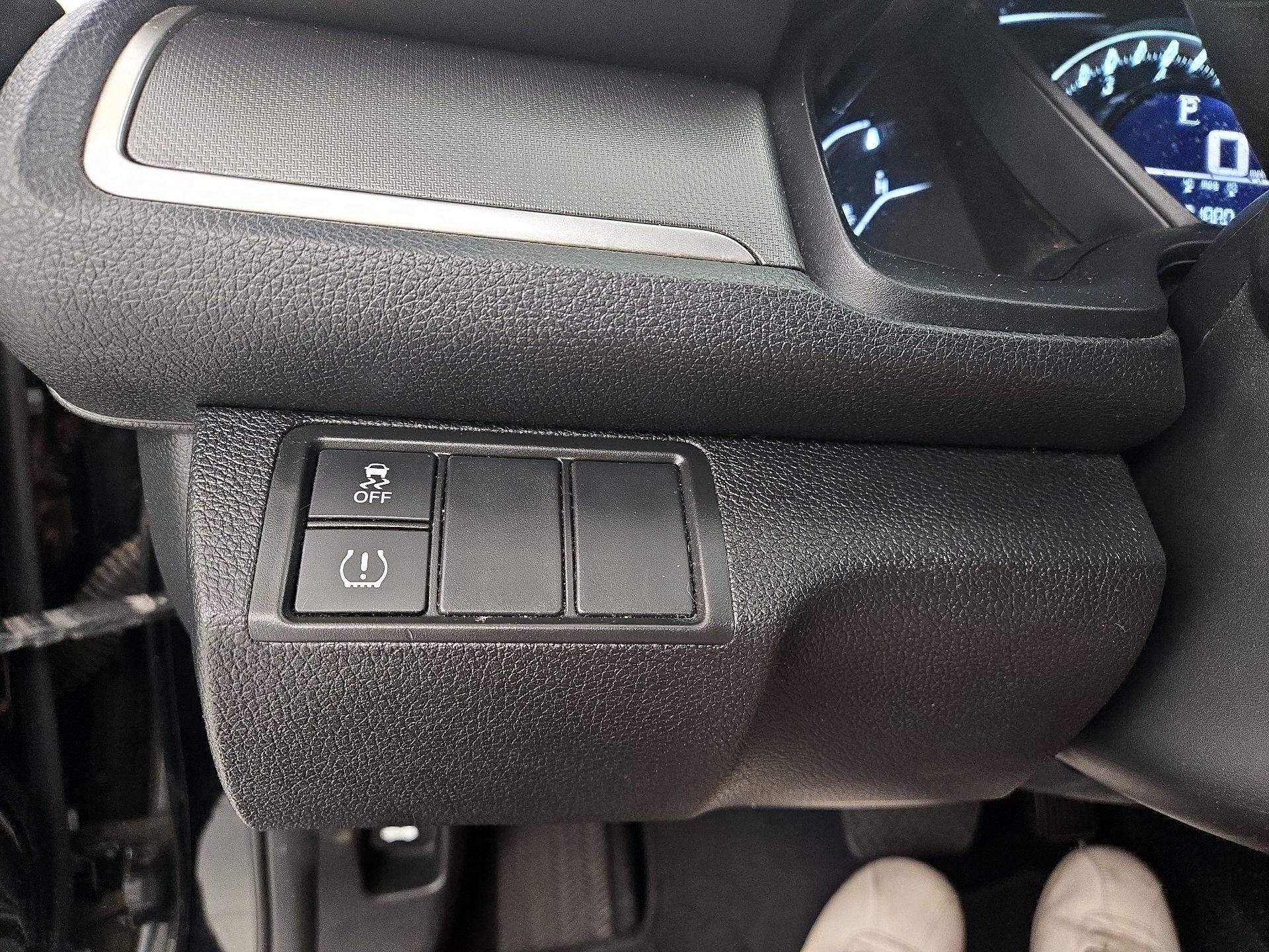 Thumbnail: 2016 Honda Civic - 13