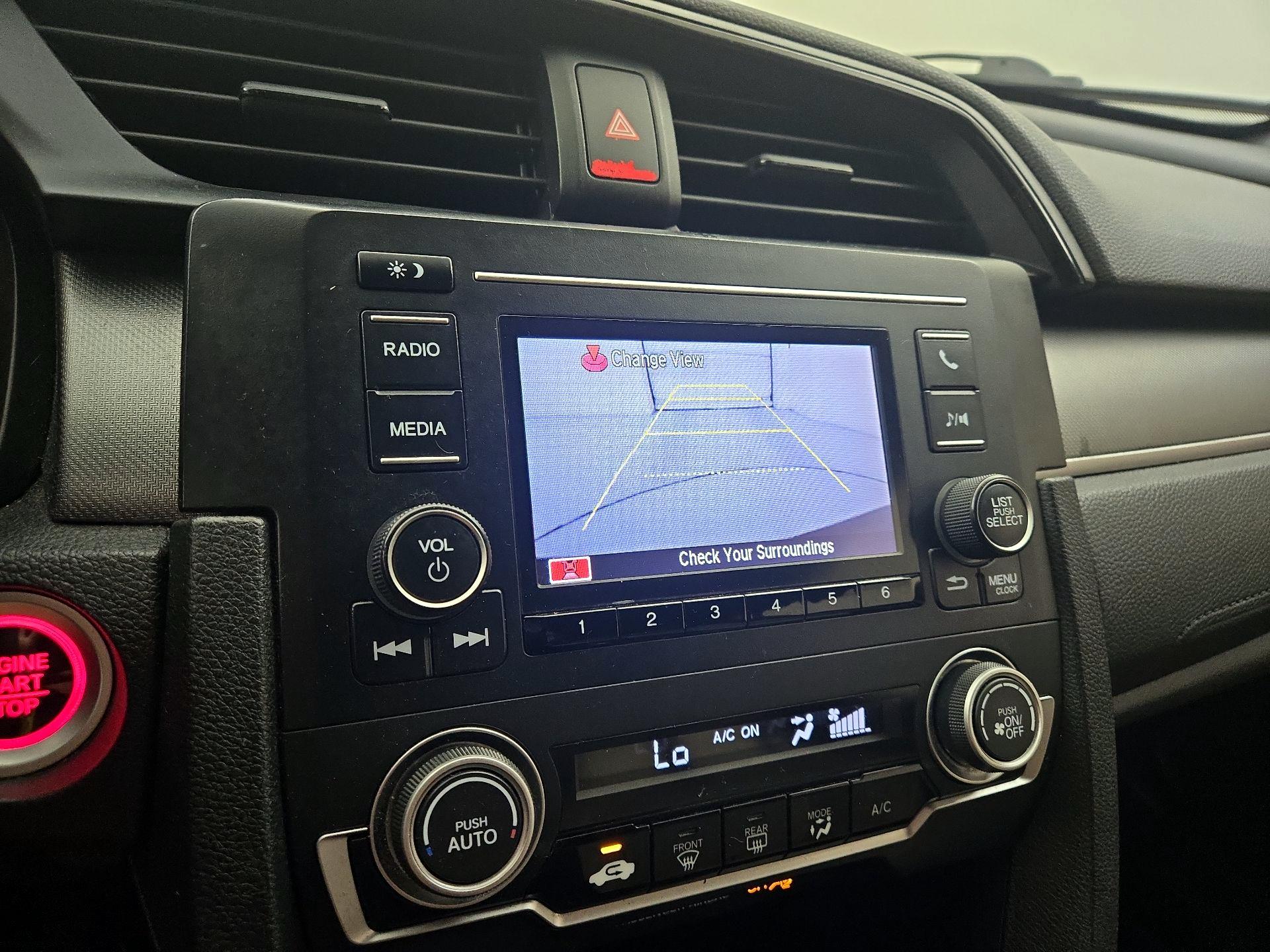 Thumbnail: 2016 Honda Civic - 14