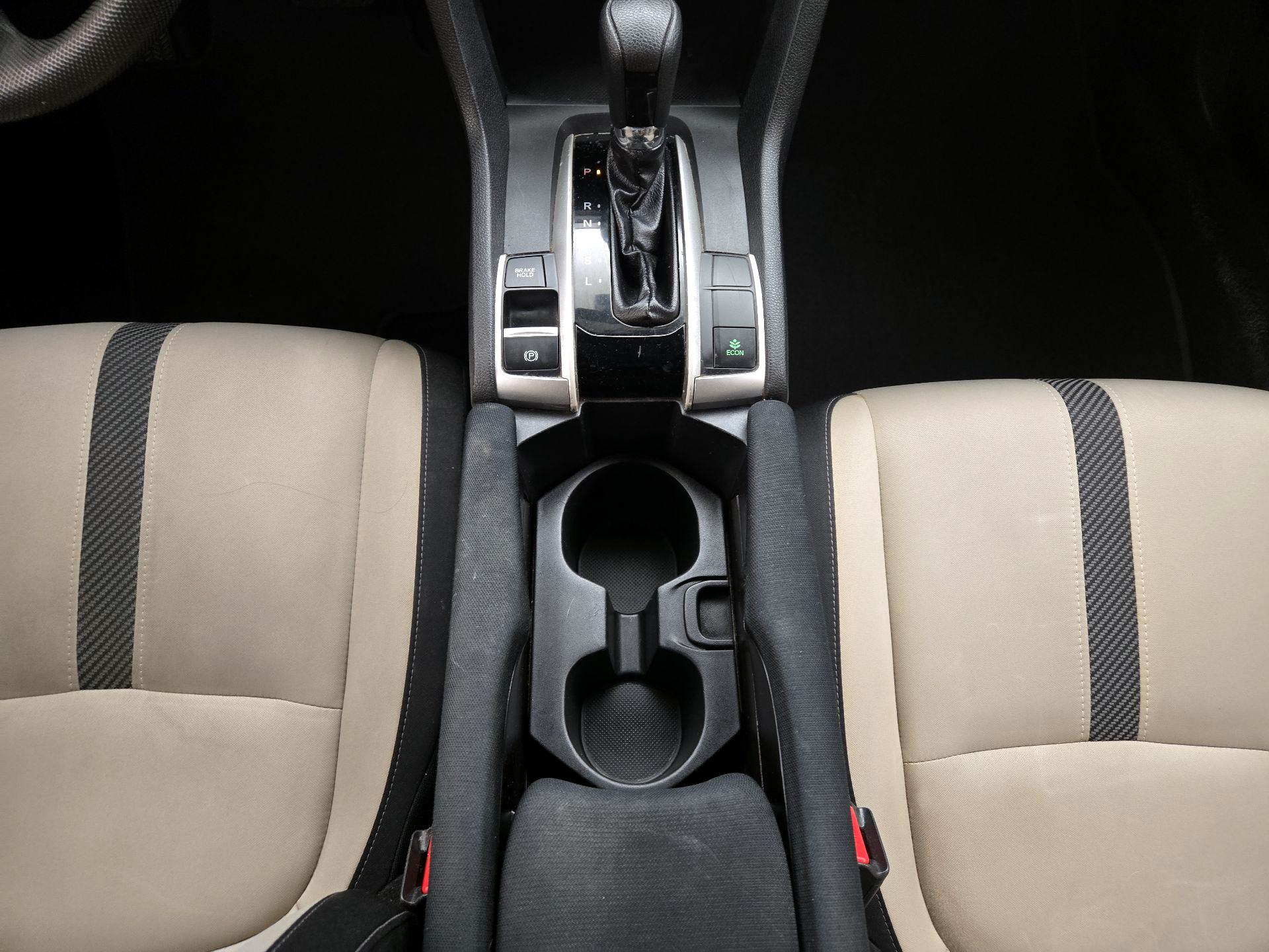 Thumbnail: 2016 Honda Civic - 17